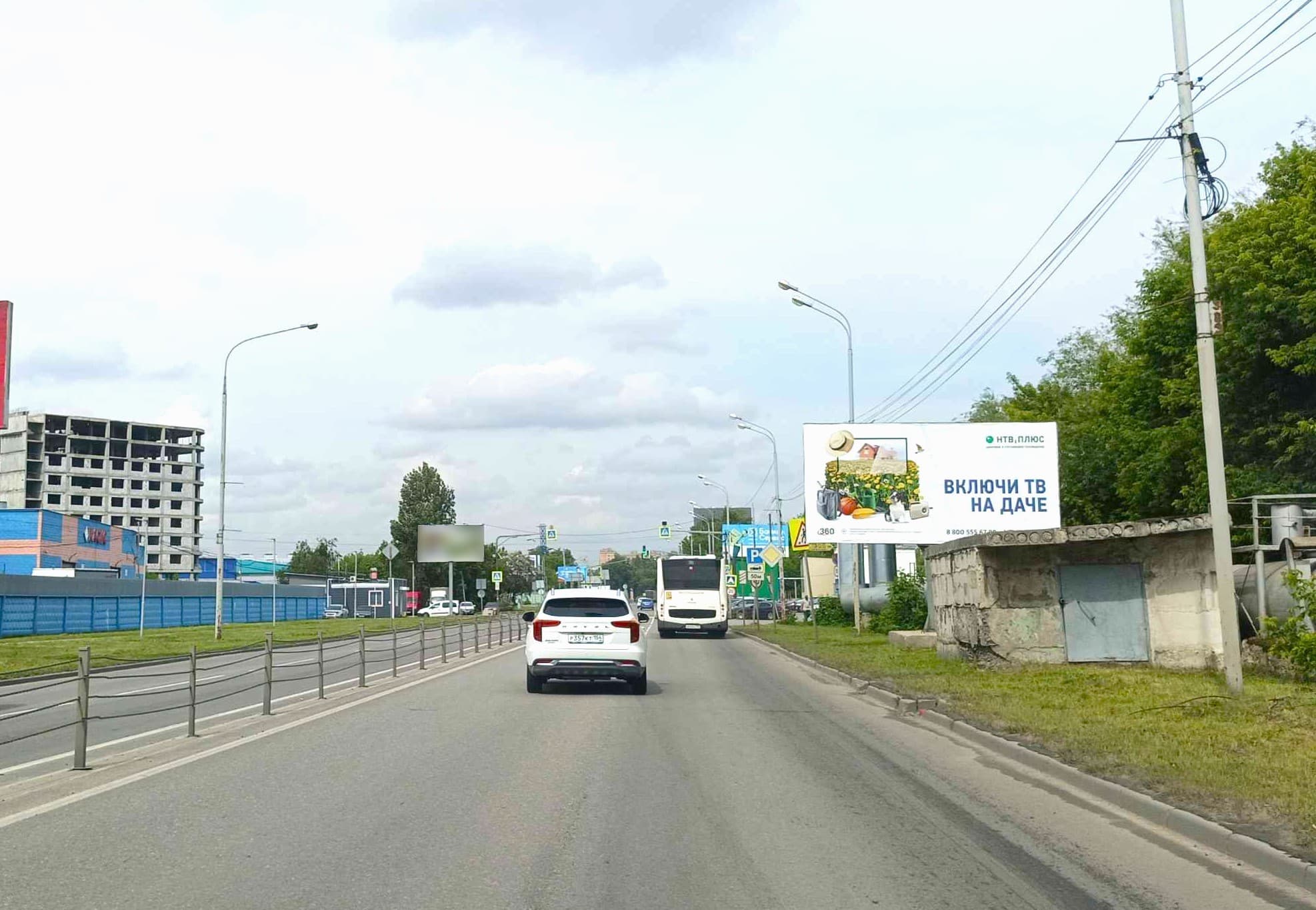 shit 3x6 Реклама 3x6 по адресу Дзержинское шоссе 2 км 050 м, слева