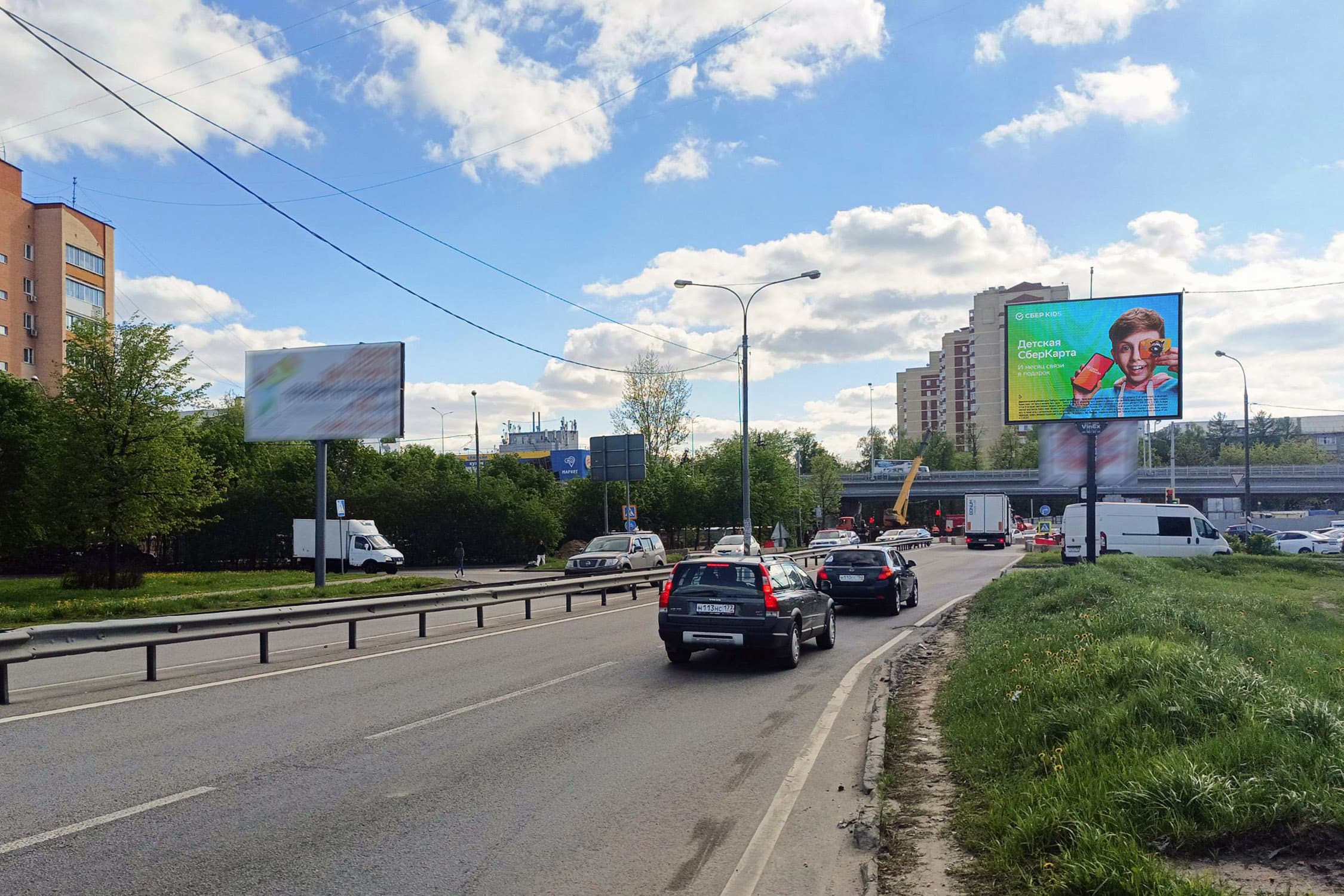 shit 3x6 Реклама 2.7x3.7 по адресу ул. Красная, д. 1, пересечение с Октябрьским проспектом, ТЦ "Подосинки", №DCB152A