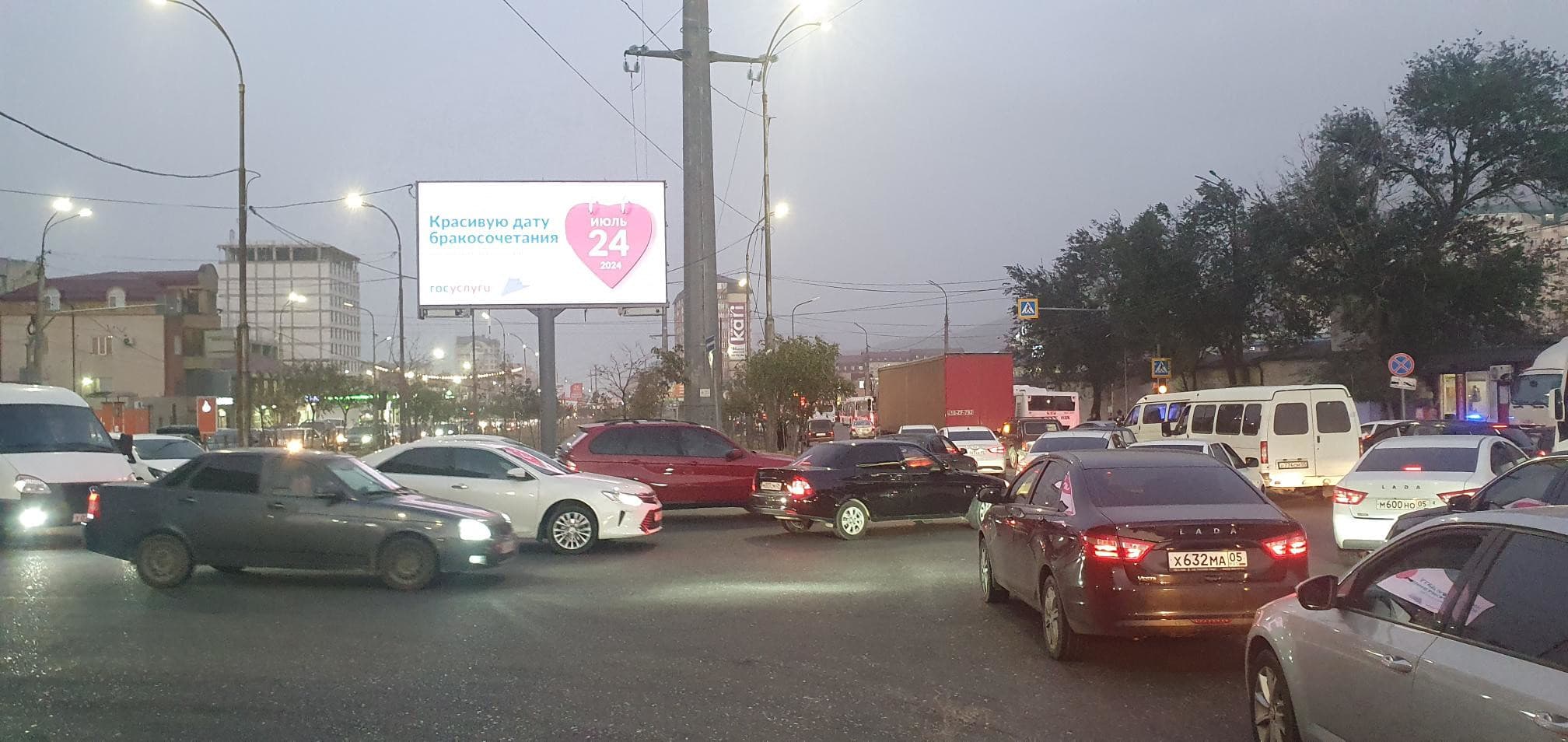 shit 3x6 Реклама 3x6 по адресу Али-Гаджи Акушинского проспект 278 (Digital)