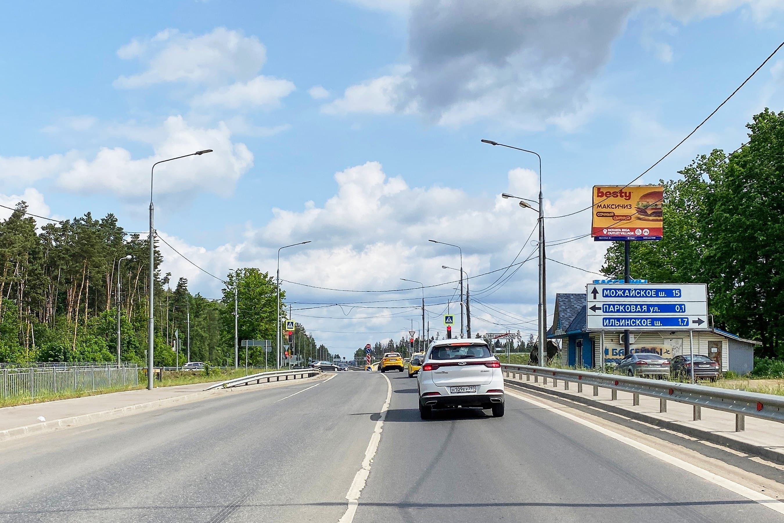 Звенигород, Можайско-Волоколамское шоссе, 15 км 3 (ММК), сторона А Московская область. Звенигород, Можайско-Волоколамское шоссе, 15 км 3 (ММК), сторона А