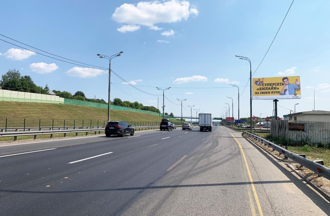 М4-Дон (Новокаширское шоссе), 26км + 600м, справа (7км + 300м от МКАД), сторона А Московская область. М4-Дон (Новокаширское шоссе), 26км + 600м, справа (7км + 300м от МКАД), сторона А