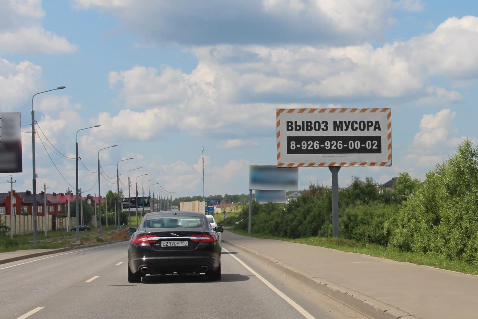 Московская область, Истринский район, а/д М9 "Балтия"-Покровское- ММК, 2км + 700м, справа, сторона А Московская область. Московская область, Истринский район, а/д М9 "Балтия"-Покровское- ММК, 2км + 700м, справа, сторона А