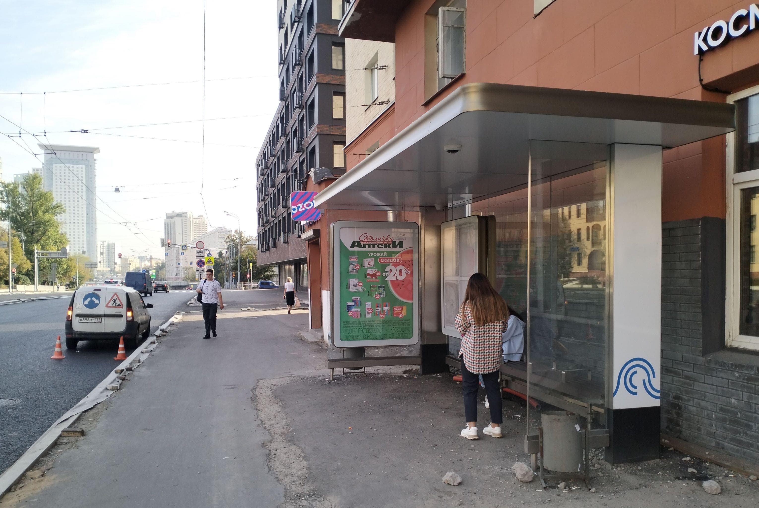 Русаковская улица, д.4, с.1 - ост. "Леснорядская улица - центр "Би Лайн" (из центра), сторона А Москва. Русаковская улица, д.4, с.1 - ост. "Леснорядская улица - центр "Би Лайн" (из центра), сторона А