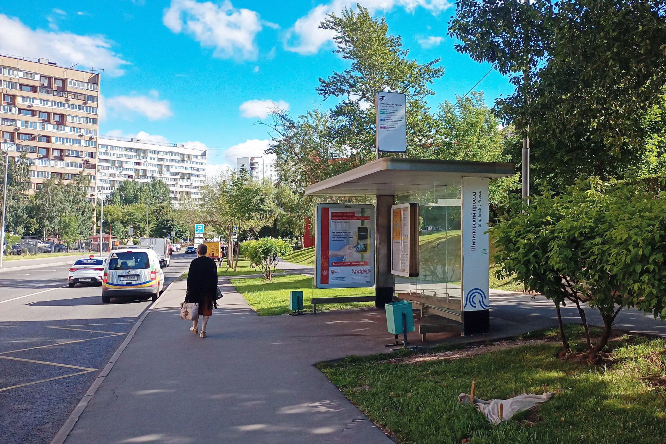 Захарова Маршала улица, д.27 - ост. "Шипиловский проезд" (в центр), сторона А Москва. Захарова Маршала улица, д.27 - ост. "Шипиловский проезд" (в центр), сторона А