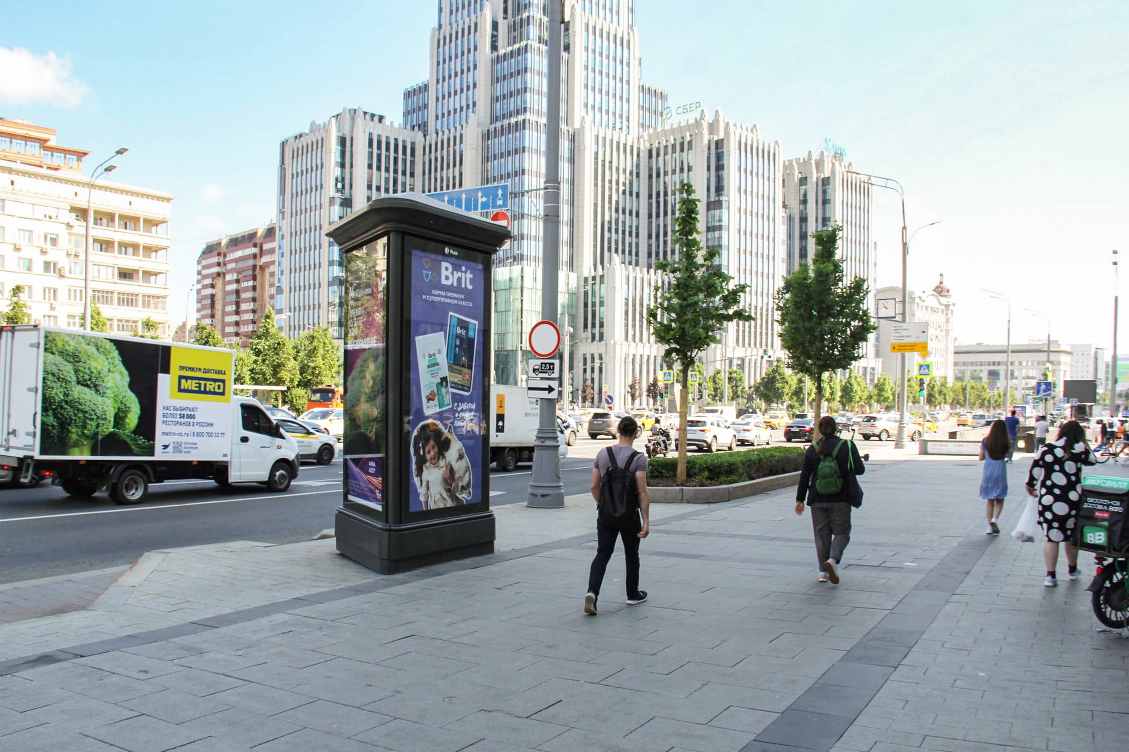 shit 3x6 Реклама 1.4x3 по адресу Садовая - Триумфальная ул. 22/31, Х с ул. М. Дмитровка, внутренняя стор. Садового