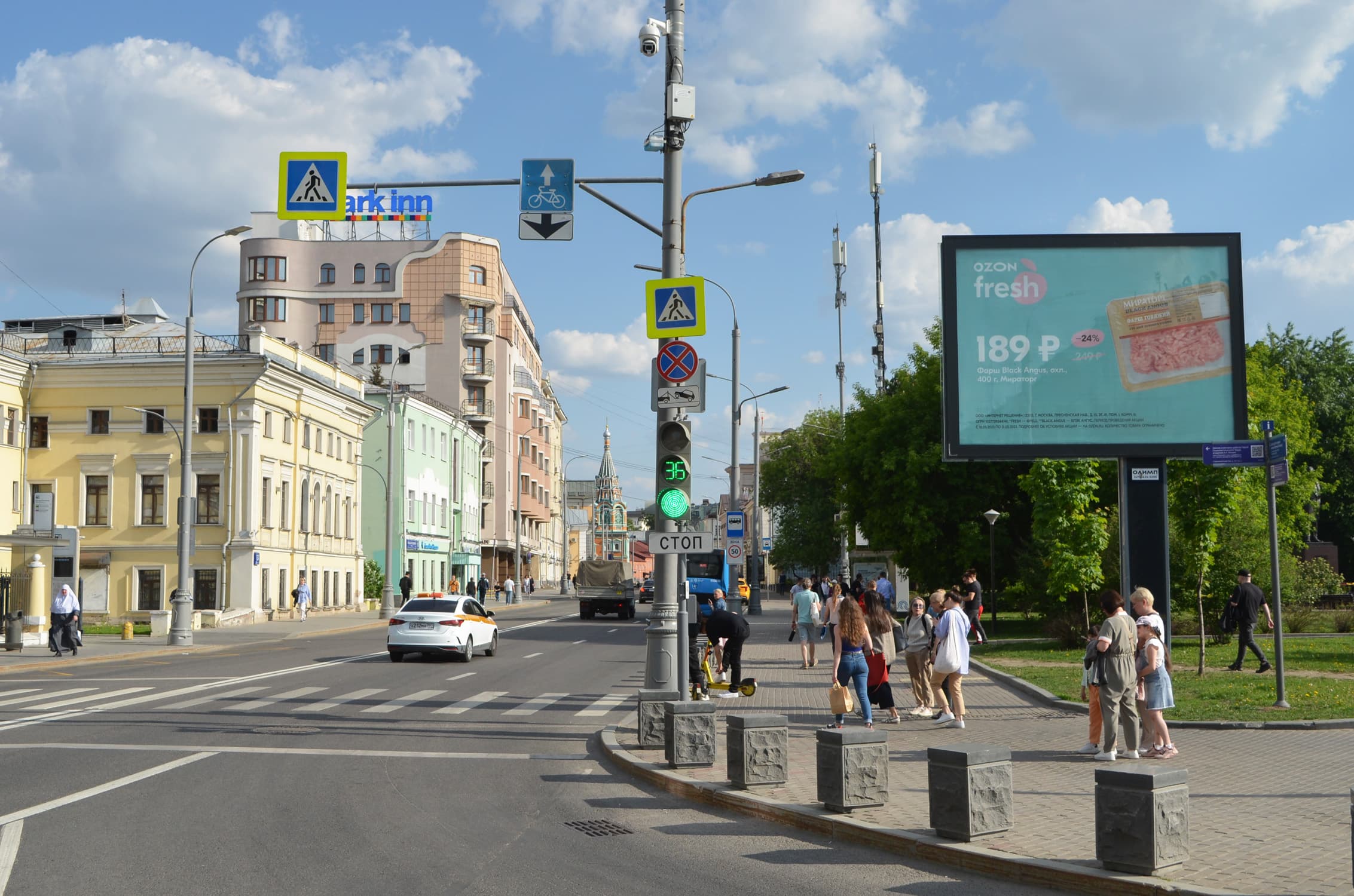 Большая Полянка ул. 9с1 напротив, Х с Якиманским проездом, (светофор), сторона А1 Москва. Большая Полянка ул. 9с1 напротив, Х с Якиманским проездом, (светофор), сторона А1