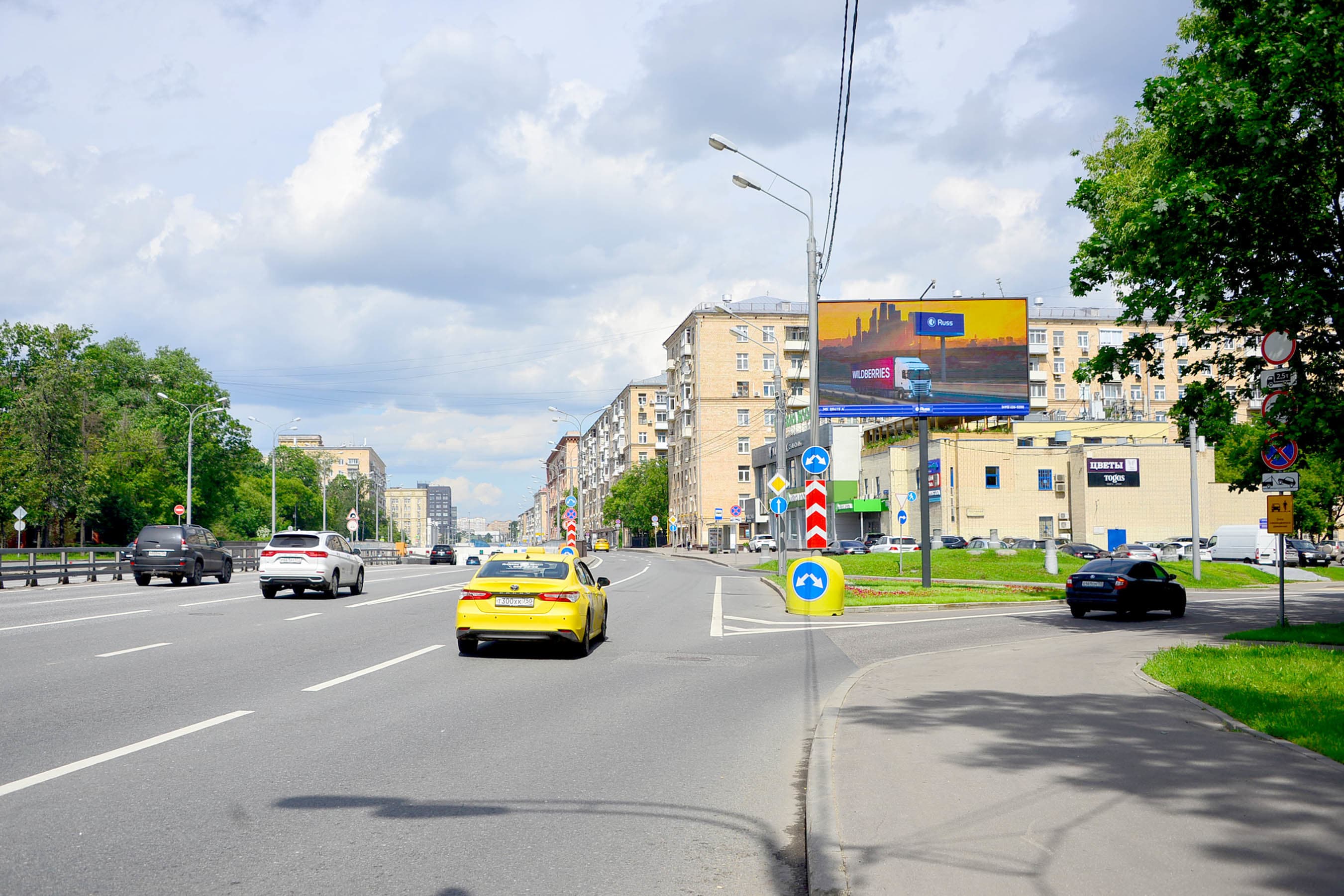 shit 3x6 Реклама 3x6 по адресу Алабяна ул. 7, съезд на ул. Песчаная (Digital)