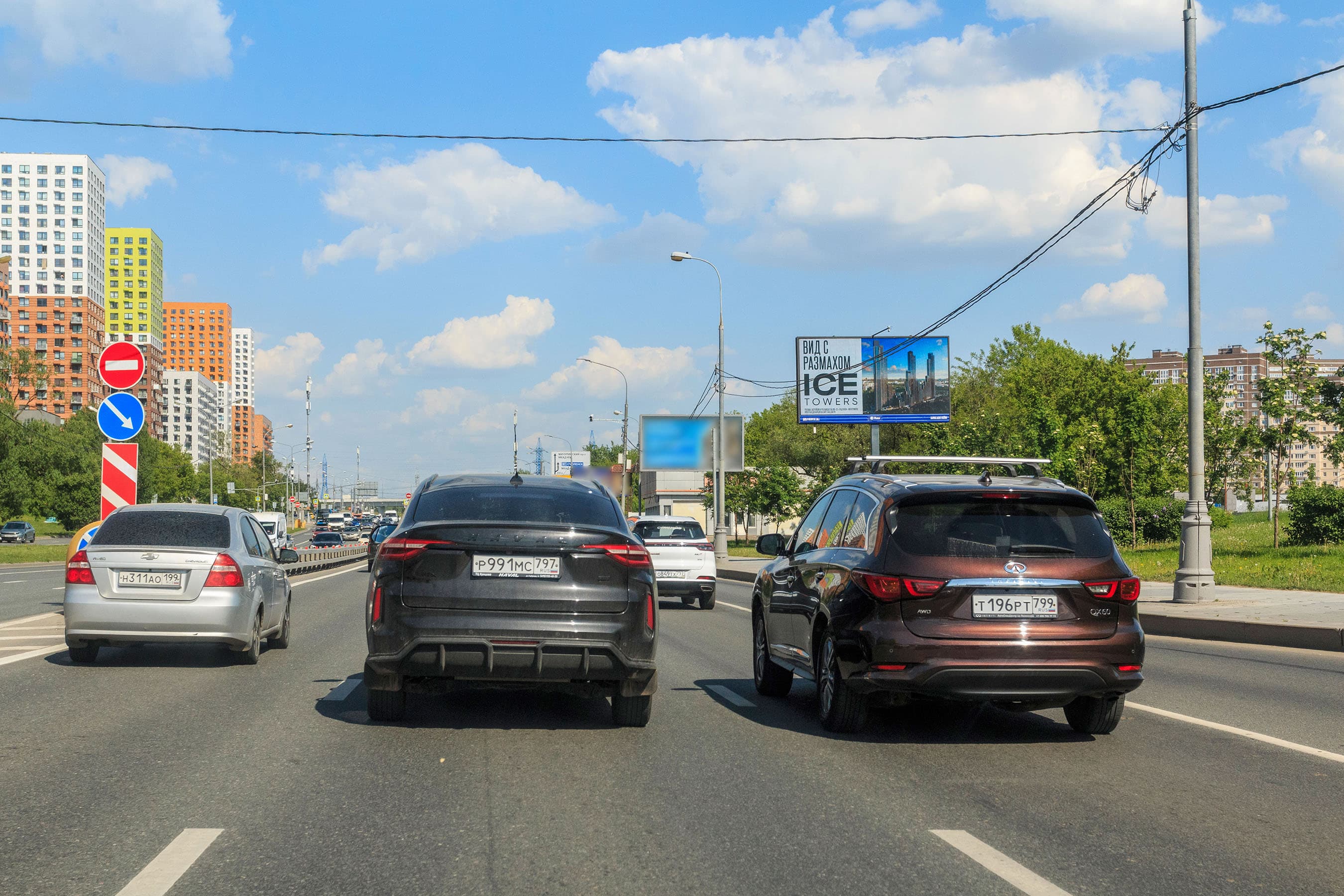 Боровское шоссе 2Ас5 напротив, 170 м после Х с ул. 50 лет Октября, (м. "Говорово"), сторона А1 Москва. Боровское шоссе 2Ас5 напротив, 170 м после Х с ул. 50 лет Октября, (м. "Говорово"), сторона А1