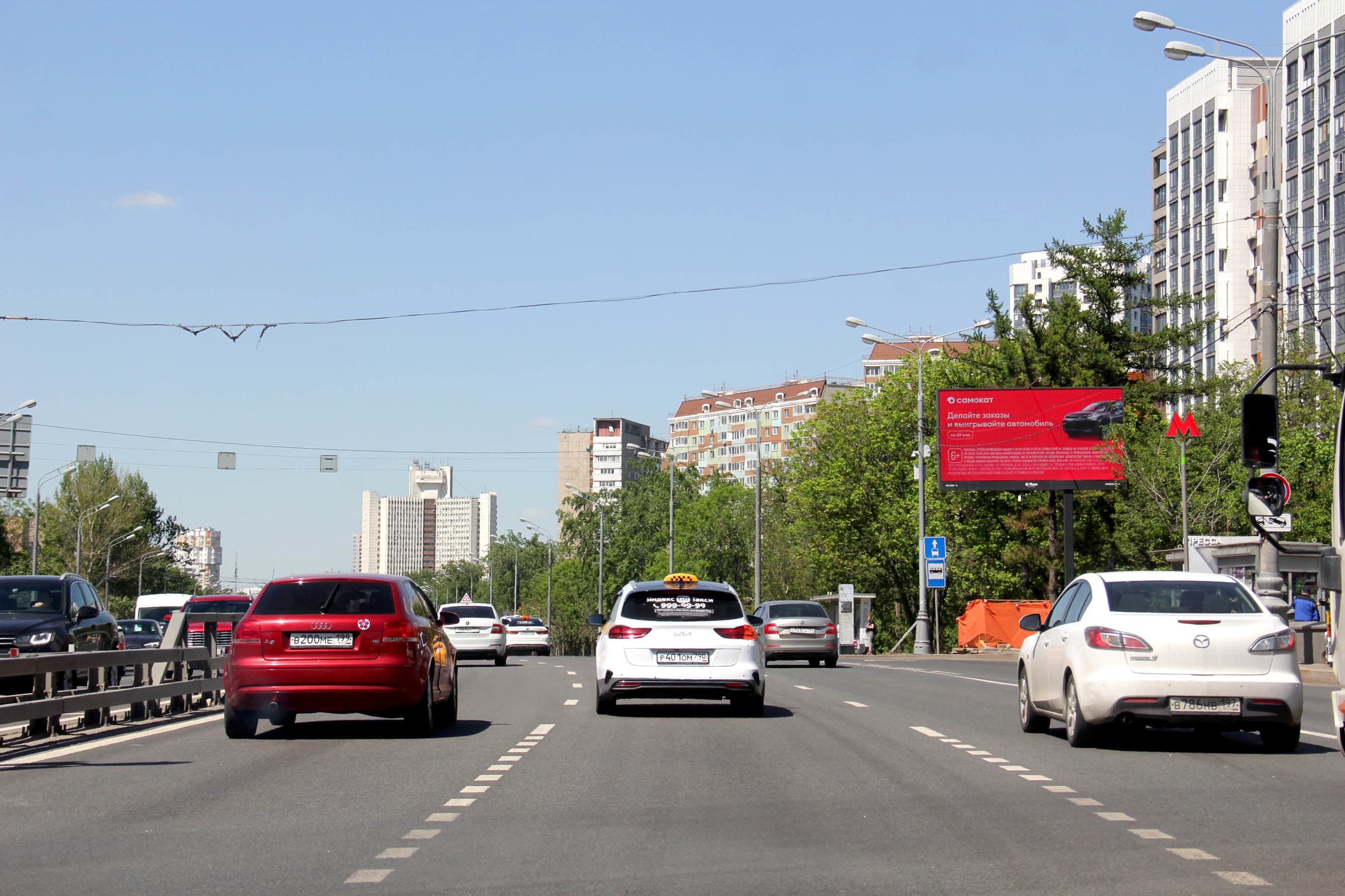 Дмитровское ш. 66, 50 м после съезда с Бескудниковского б-ра (Digital), (светофор), сторона А1 Москва. Дмитровское ш. 66, 50 м после съезда с Бескудниковского б-ра (Digital), (светофор), сторона А1