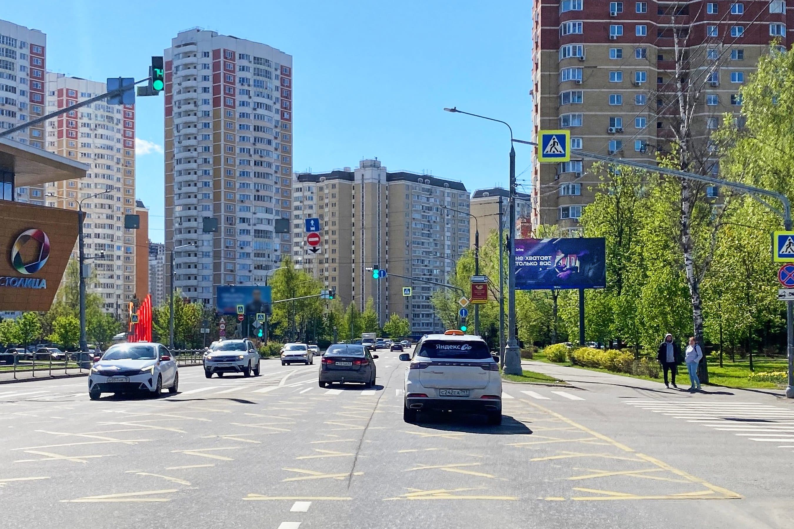 ТиНАО, Московский, Атласова ул., четная сторона, после Х с Проектируемым проездом № 5258, (светофор, ТЦ "Столица"), сторона А Москва. ТиНАО, Московский, Атласова ул., четная сторона, после Х с Проектируемым проездом № 5258, (светофор, ТЦ "Столица"), сторона А