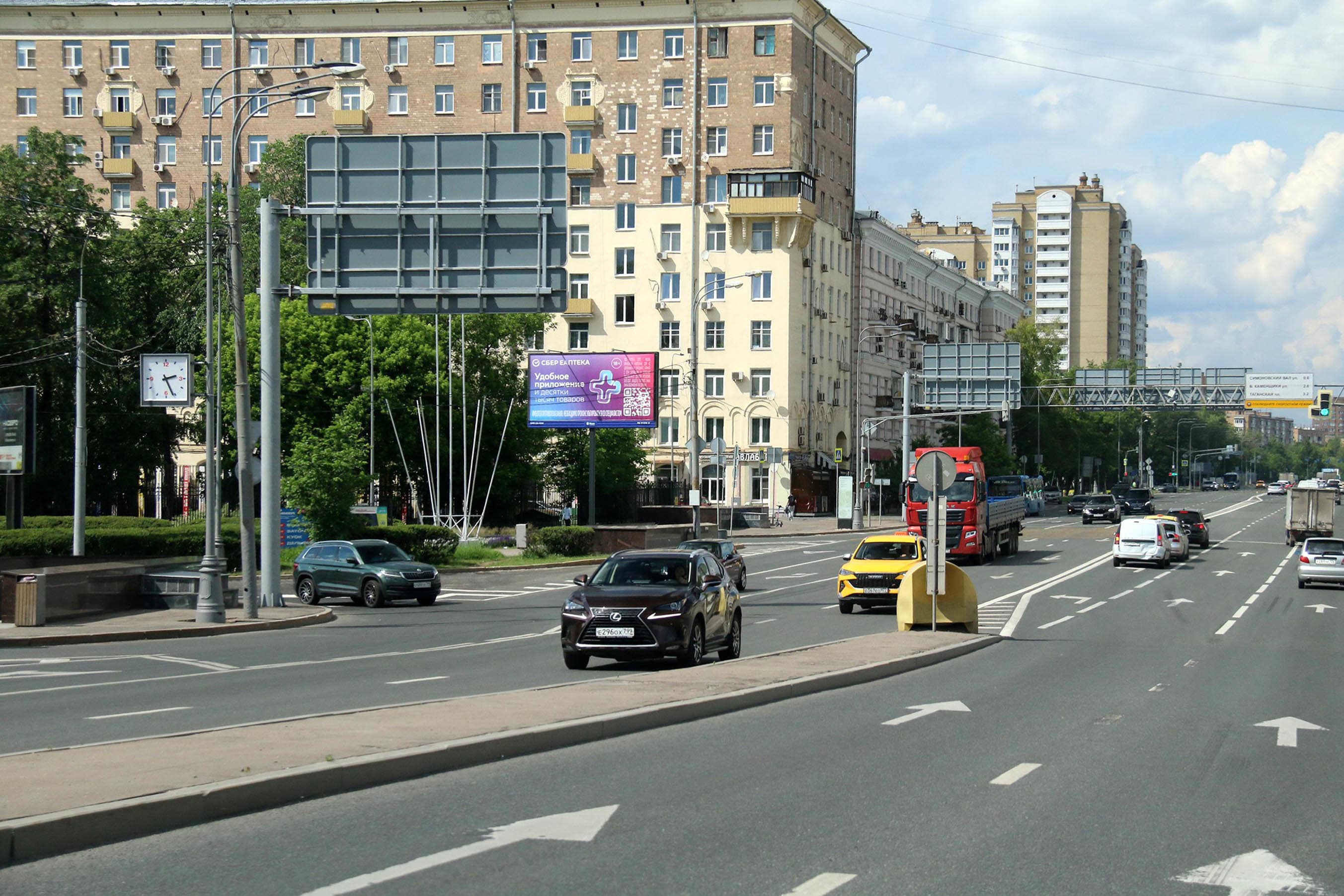 Велозаводская ул. 8, Х с ул. Автозаводская (светофор), сторона Б Москва. Велозаводская ул. 8, Х с ул. Автозаводская (светофор), сторона Б
