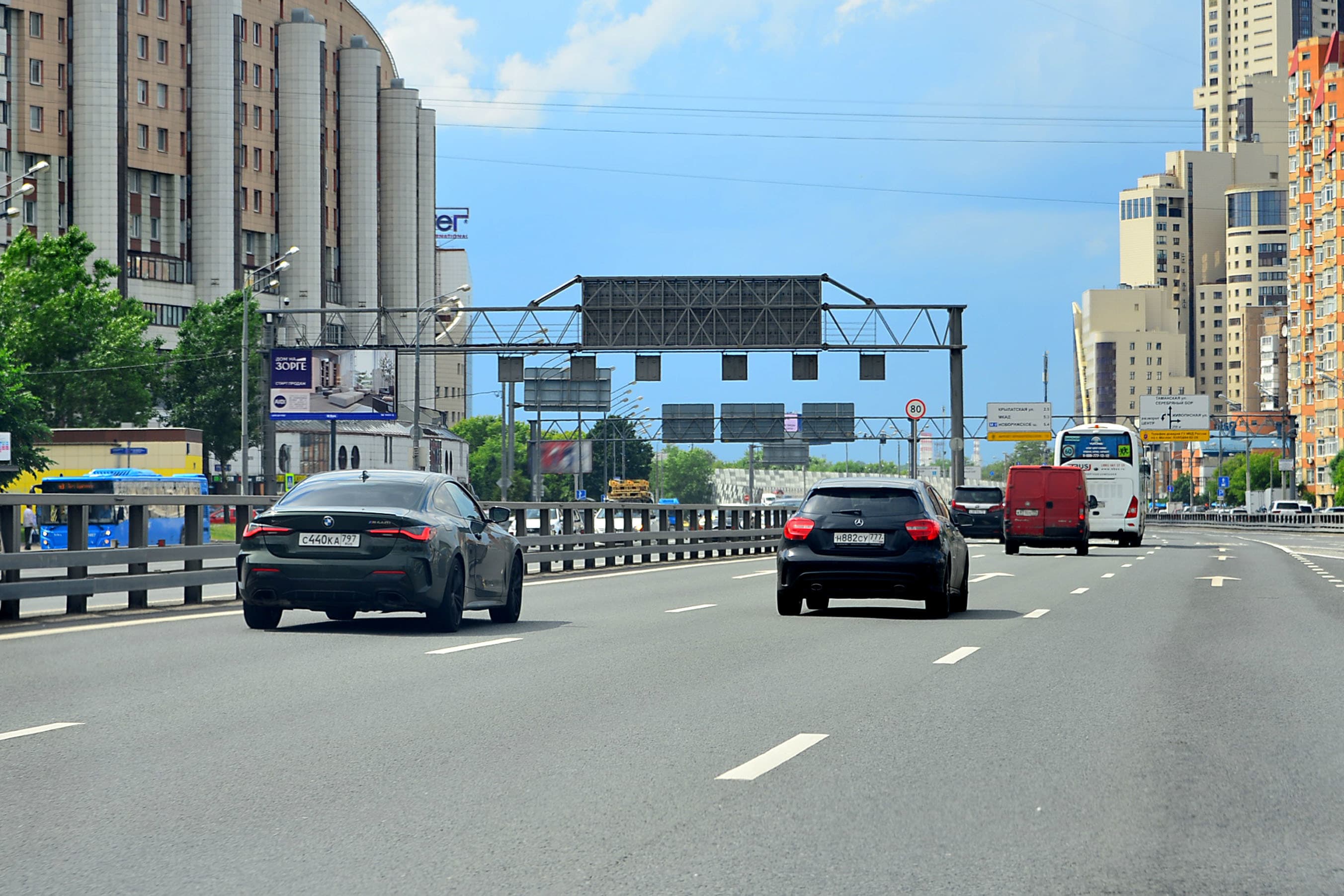 shit 3x6 Реклама 3x6 по адресу Жукова Маршала пр-т 55с2