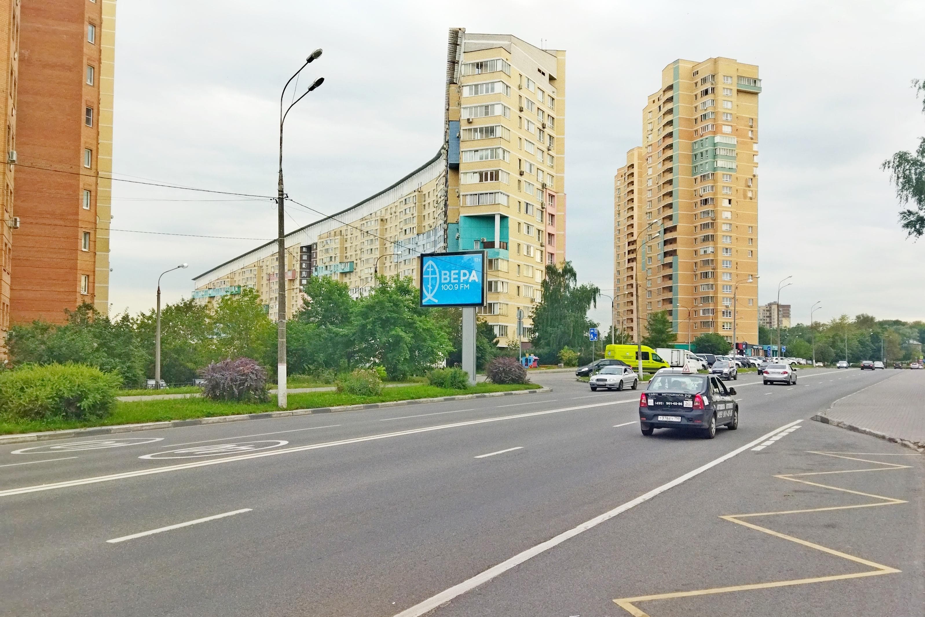 shit 3x6 Реклама 2.7x3.7 по адресу ул. Белобородова, д.11, к.1