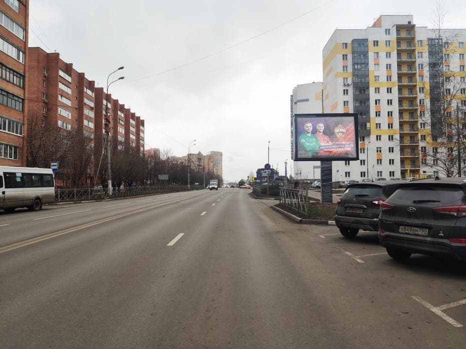 shit 3x6 Реклама 2.7x3.7 по адресу ул. Белобородова, д.2, к.2