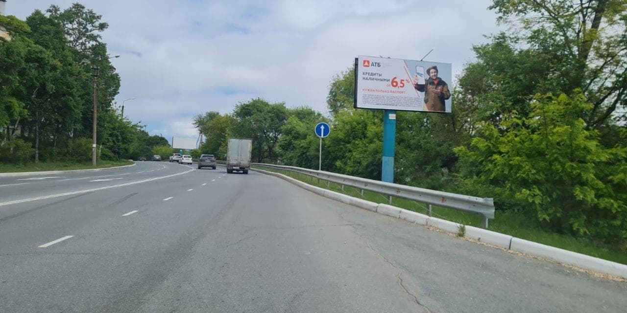 shit 3x6 Реклама 3x6 по адресу Наход.пр-т, 84, ост. Моручилище, А (№ 32)