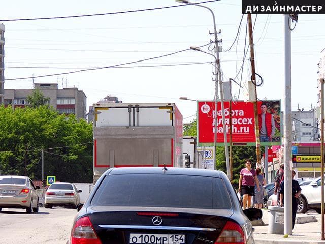 Кропоткина ул., 263, "Холидей" супермаркет (напротив), ТД "Кропоткинский", сторона А Новосибирск. Кропоткина ул., 263, "Холидей" супермаркет (напротив), ТД "Кропоткинский", сторона А