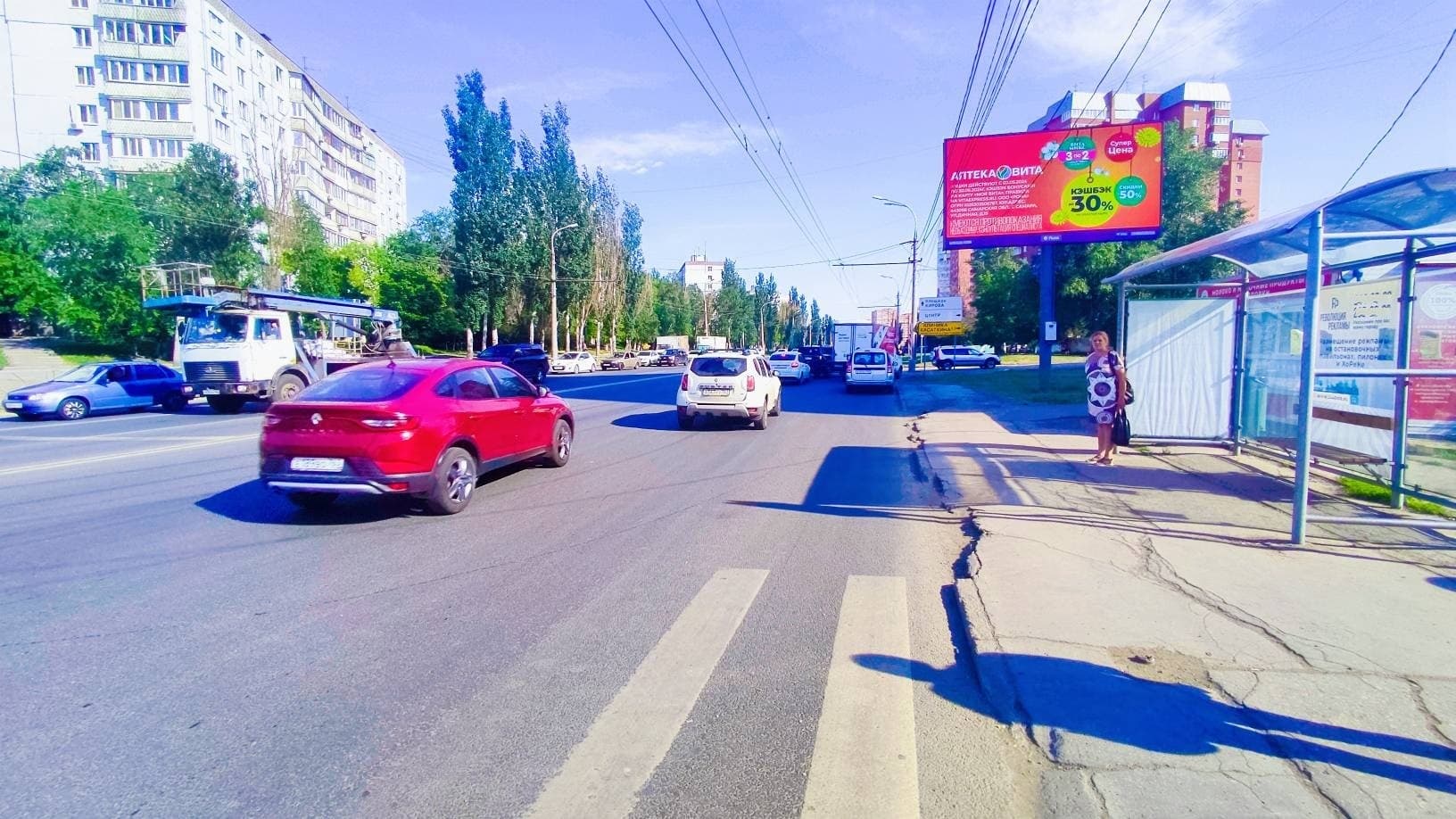 shit 3x6 Реклама 3x6 по адресу Кирова пр-т, д. 322 / Молодежная ул. (светофор, гипермаркет Магнит/Максидом/Ипподром Арена) (Digital)