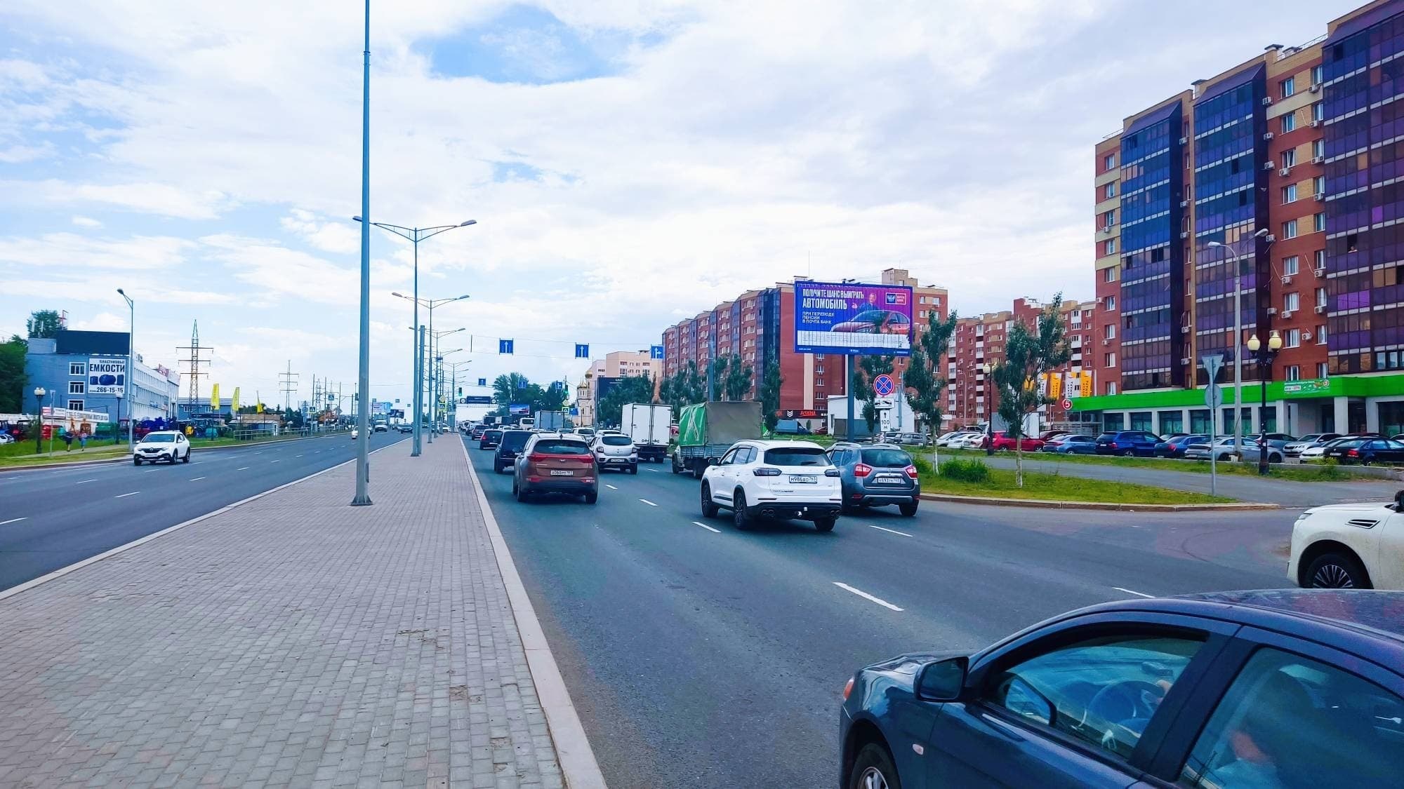 shit 3x6 Реклама 3x6 по адресу Московское ш., 1-й квартал, д. 29 (ЖК Новая Самара, рядом с СК Кристалл) ПРИЗМА