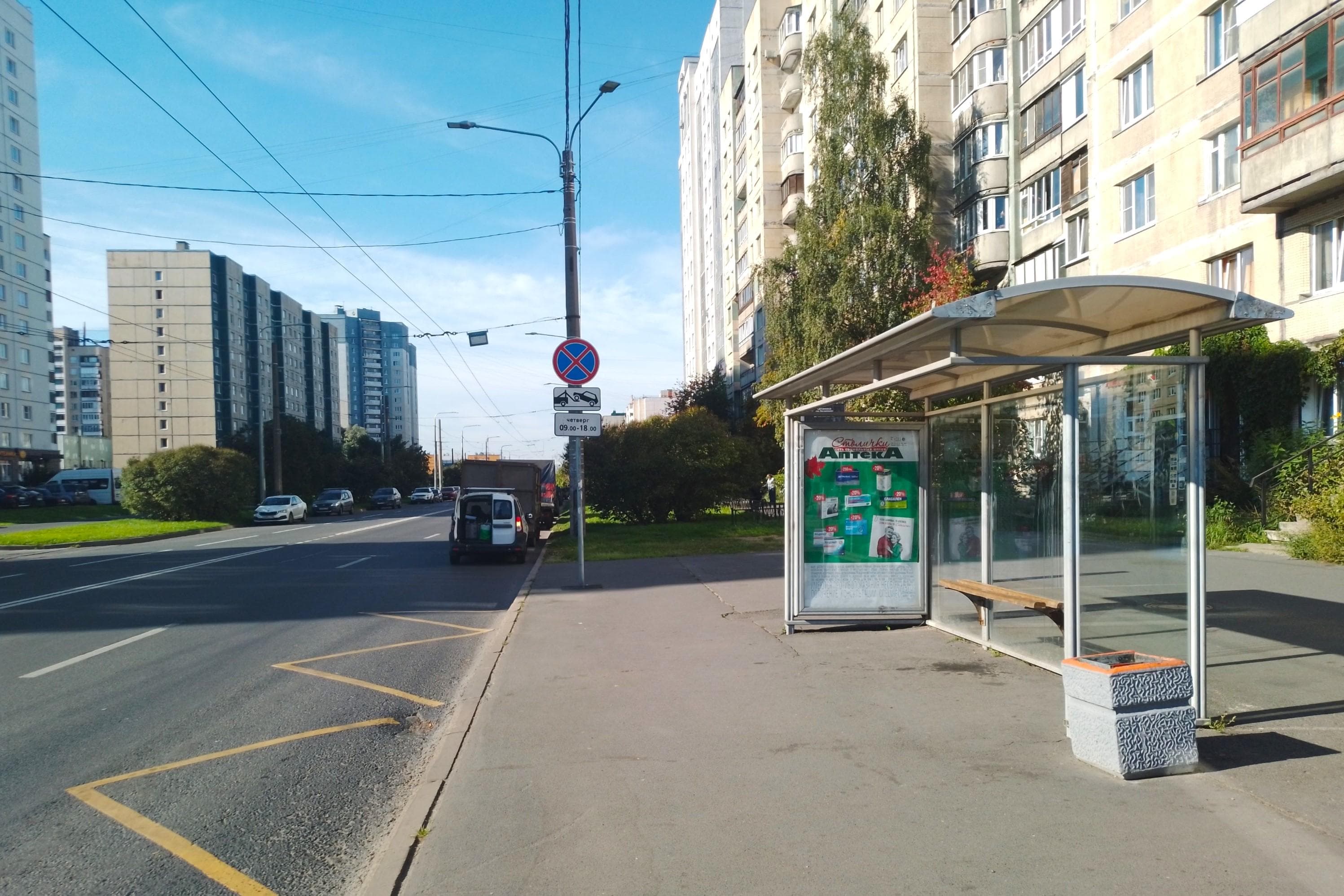 Энтузиастов проспект 40к1 - ост. "Проспект Наставников / Проспект Энтузиастов", (светофор), сторона А Санкт-Петербург. Энтузиастов проспект 40к1 - ост. "Проспект Наставников / Проспект Энтузиастов", (светофор), сторона А