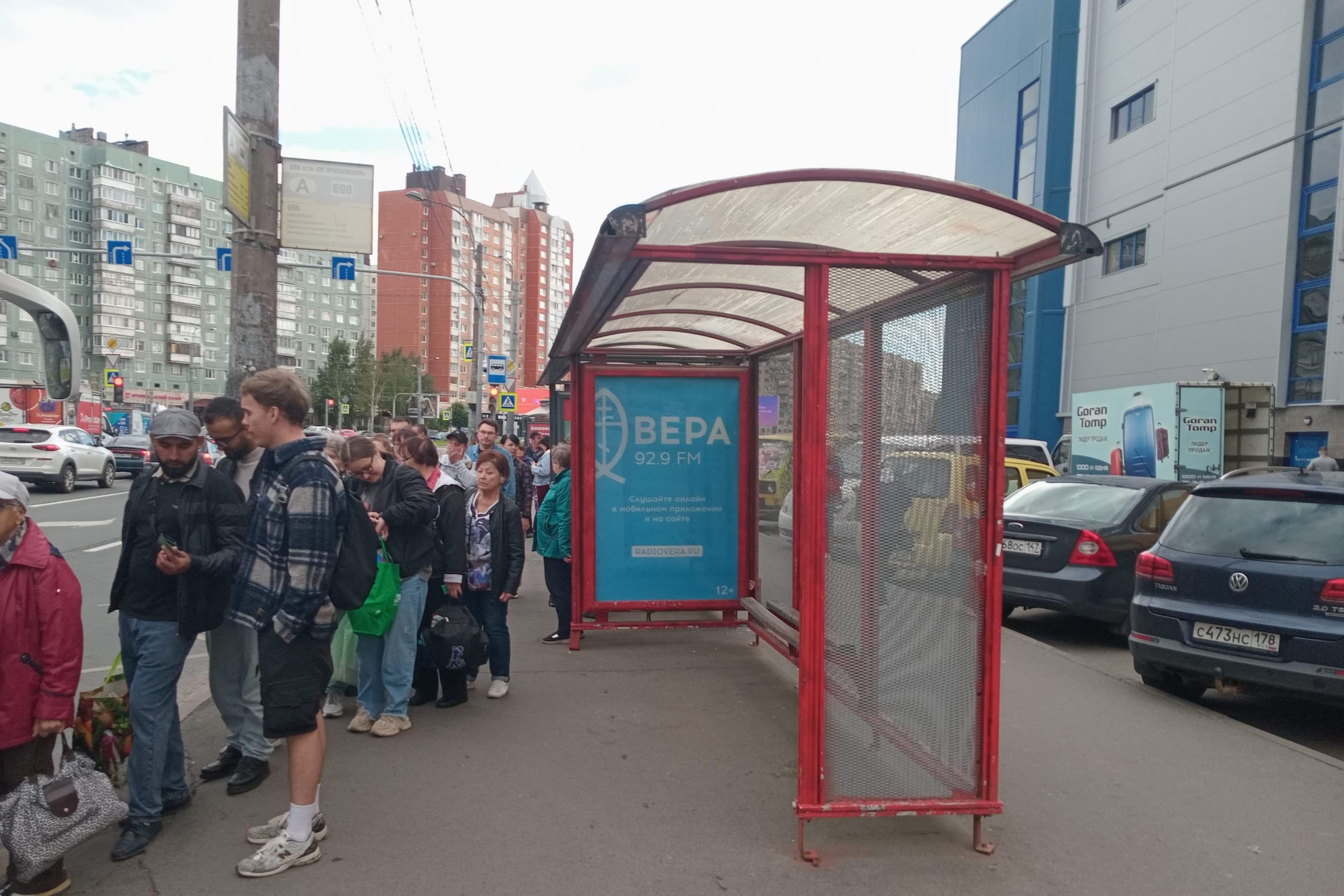 Хошимина ул. 13к1 - ост. "Улица Хошимина - Станция метро Проспект Просвещения", (ТЦ "Норд"), поз. 3, сторона А Санкт-Петербург. Хошимина ул. 13к1 - ост. "Улица Хошимина - Станция метро Проспект Просвещения", (ТЦ "Норд"), поз. 3, сторона А
