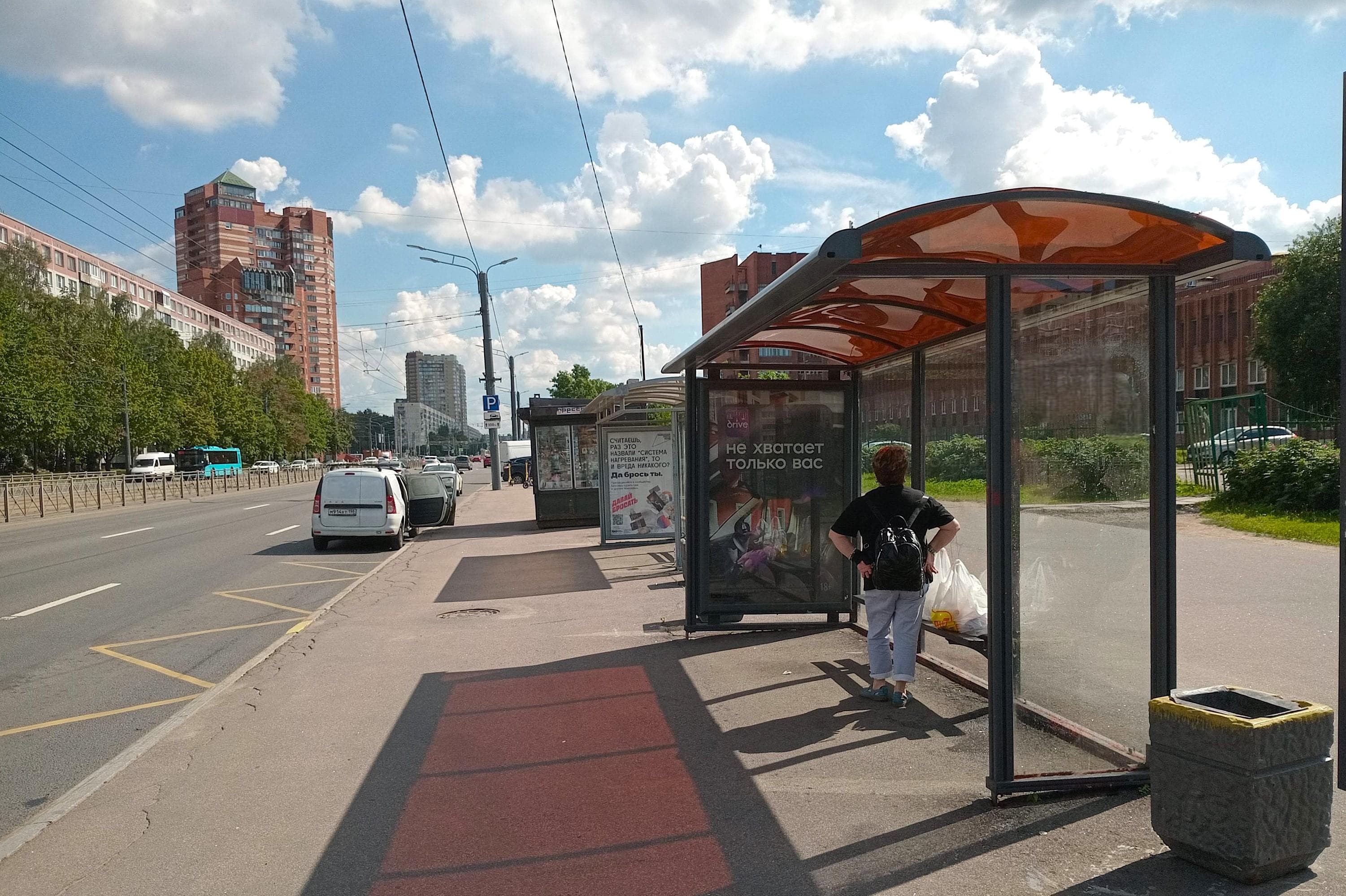 Луначарского проспект 45 - ост. "Улица Руднева", (светофор), поз. 1, сторона А Санкт-Петербург. Луначарского проспект 45 - ост. "Улица Руднева", (светофор), поз. 1, сторона А