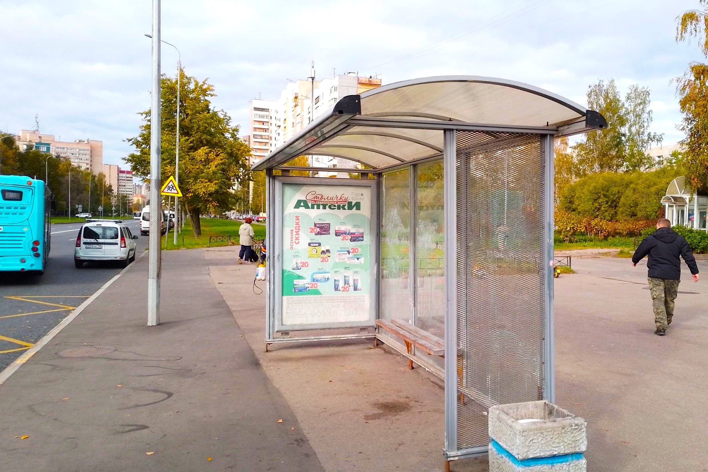 Маршала Захарова ул. 56 - ост. "Улица Маршала Захарова, 33", (светофор), сторона А Санкт-Петербург. Маршала Захарова ул. 56 - ост. "Улица Маршала Захарова, 33", (светофор), сторона А
