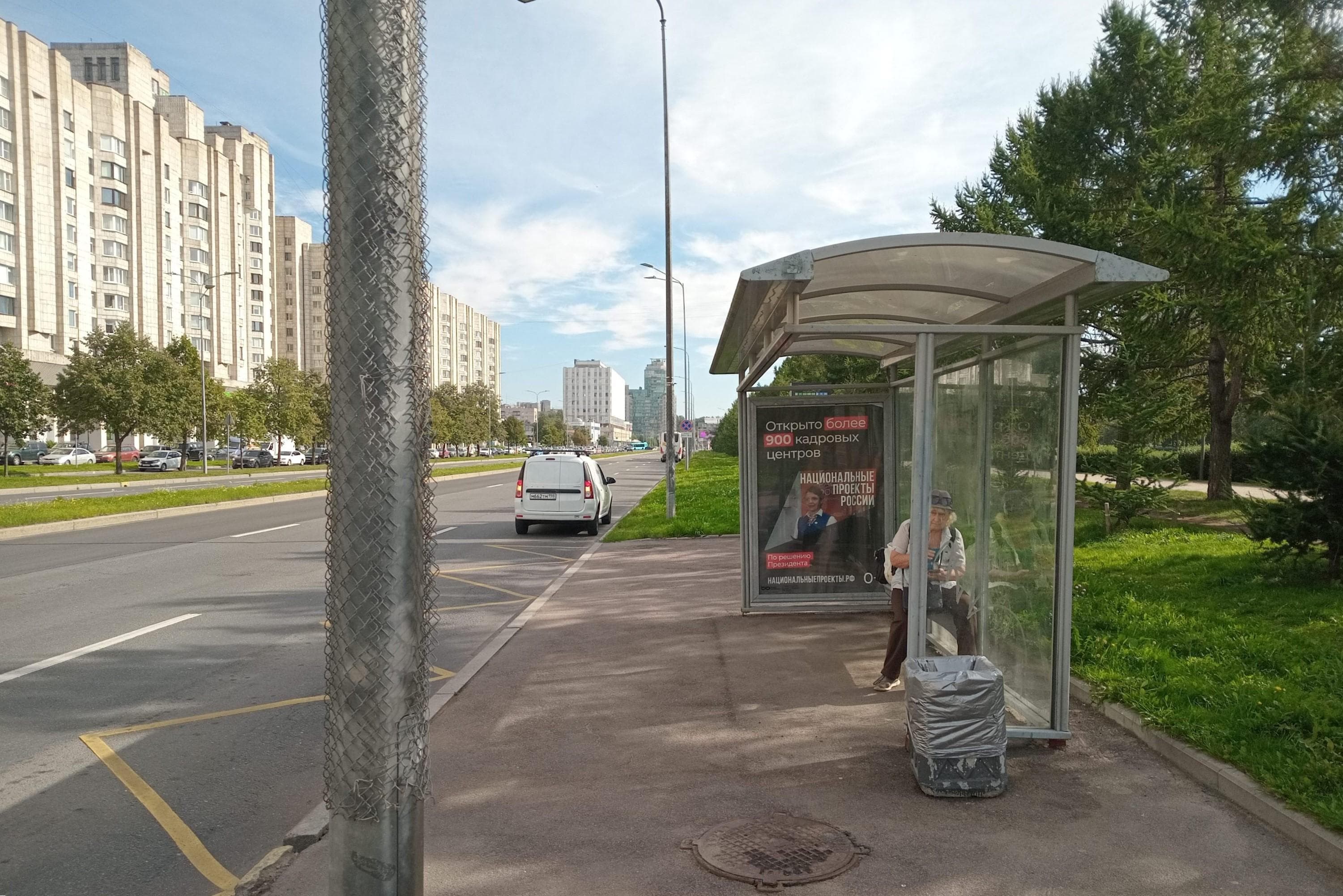 Новосмоленская наб. 1Д напротив - ост. "Магазин Строитель", сторона А Санкт-Петербург. Новосмоленская наб. 1Д напротив - ост. "Магазин Строитель", сторона А