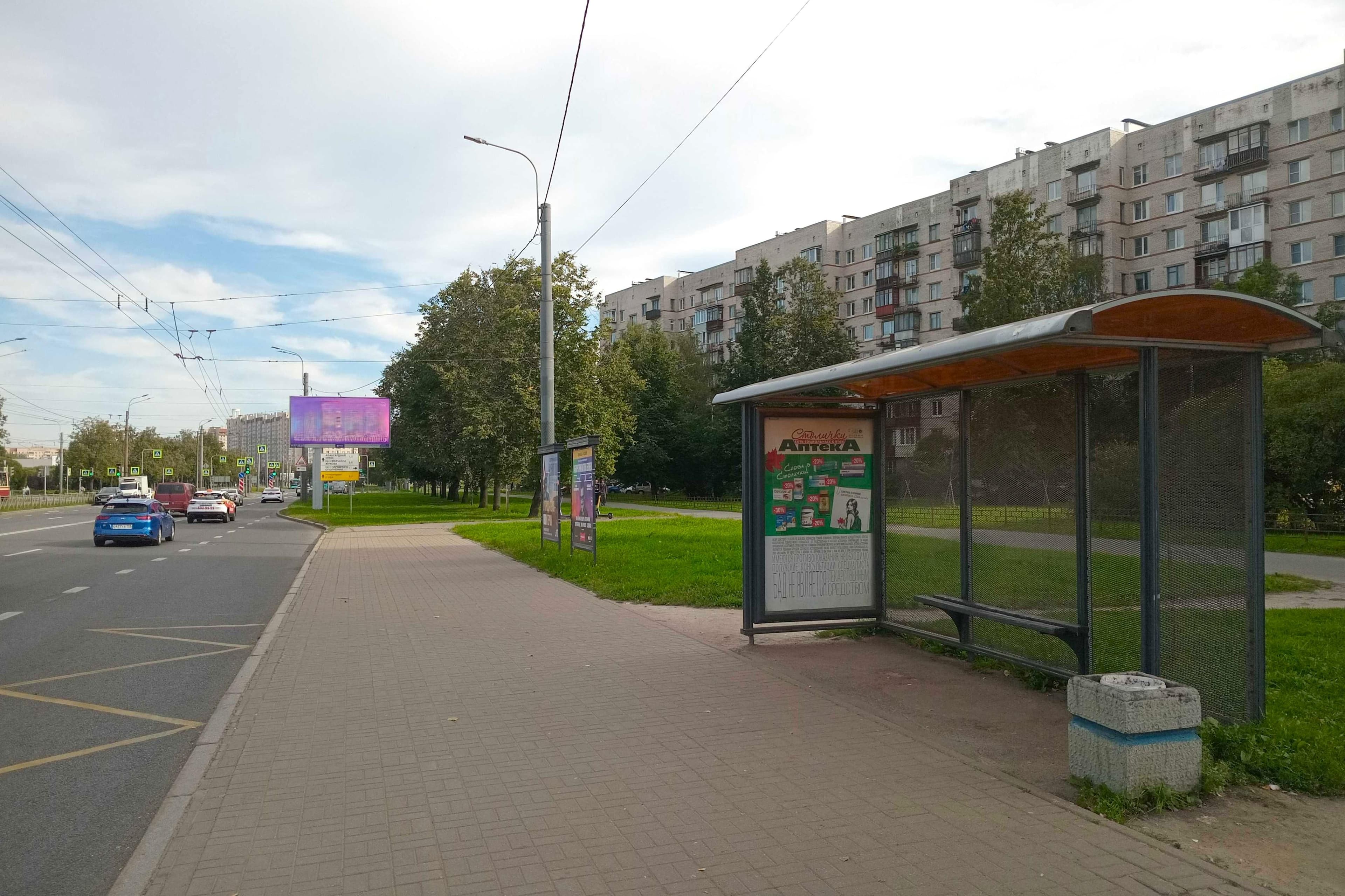 Ветеранов проспект 146/22 - ост. "Улица Тамбасова", (светофор), сторона А Санкт-Петербург. Ветеранов проспект 146/22 - ост. "Улица Тамбасова", (светофор), сторона А