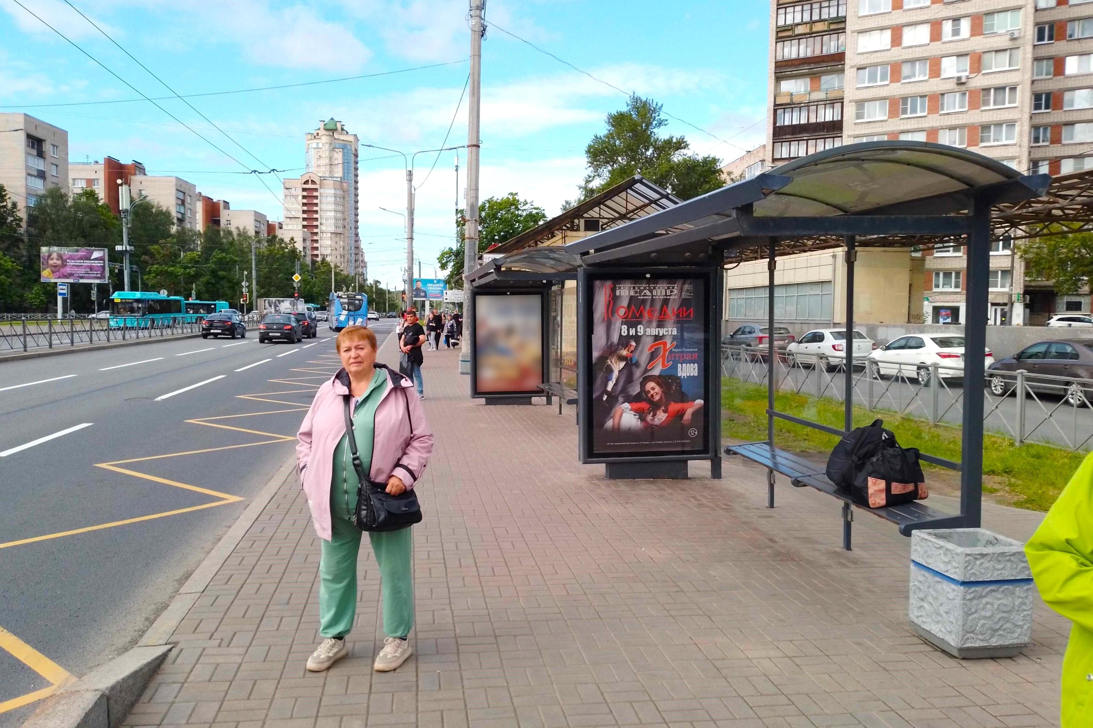 Ветеранов проспект 21 - ост. "Станция метро Проспект Ветеранов", (светофор), поз. 1, сторона А Санкт-Петербург. Ветеранов проспект 21 - ост. "Станция метро Проспект Ветеранов", (светофор), поз. 1, сторона А