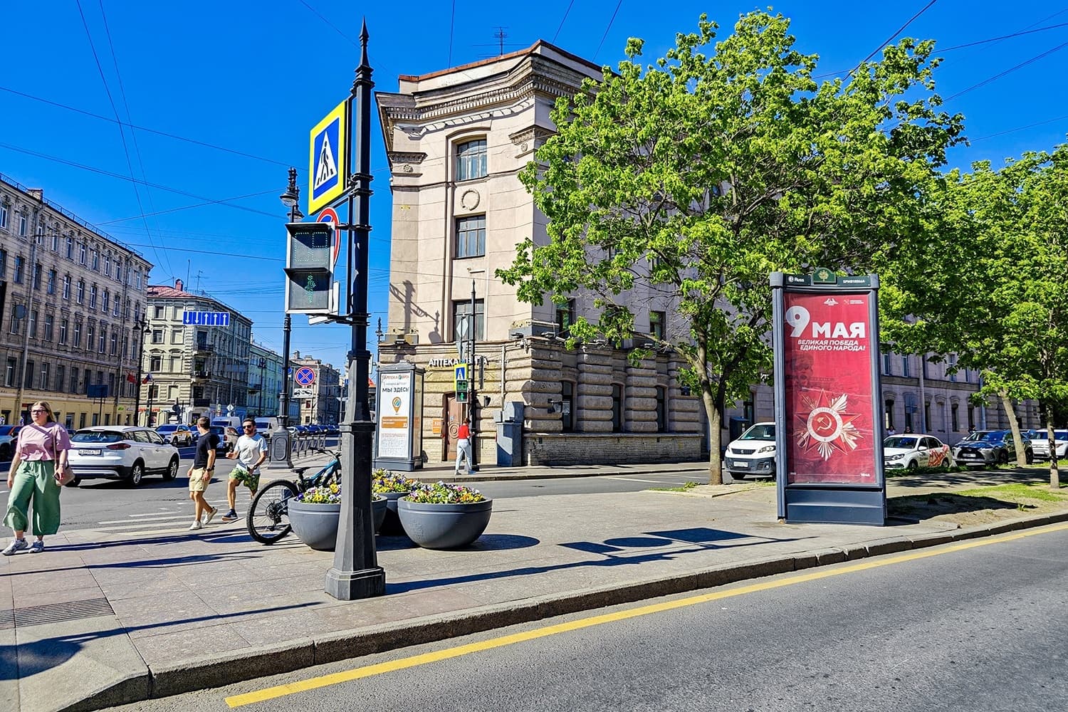 Малодетскосельский пр. 33 / Московский пр., сторона А Санкт-Петербург. Малодетскосельский пр. 33 / Московский пр., сторона А