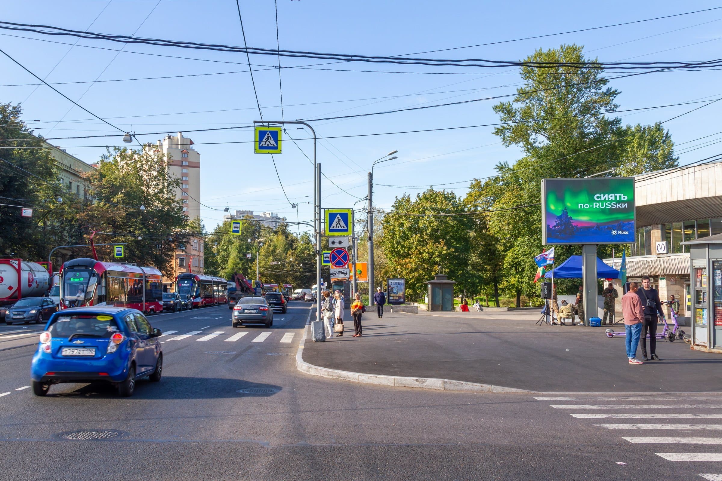 shit 3x6 Реклама 2.7x3.7 по адресу Обуховской Обороны пр. 114 к. 1 / ст. м. "Пролетарская" (в центр) DIGITAL