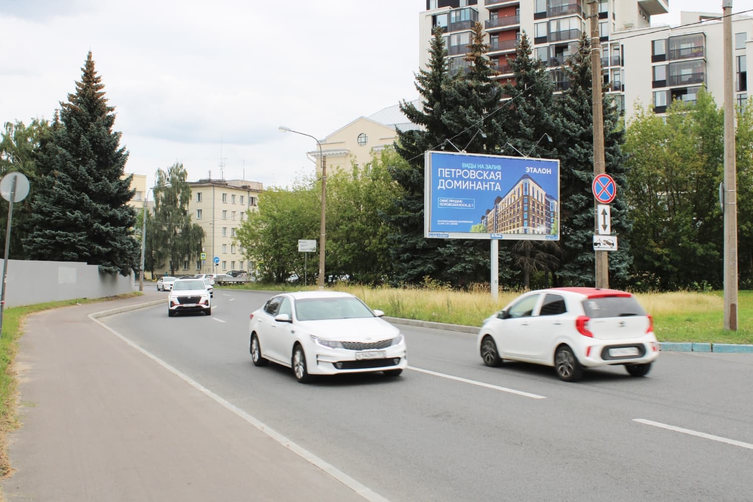 Барочная ул., нечетная сторона, после Х с Песочной наб., (светофор), (временно одностороннее движение), сторона А Санкт-Петербург. Барочная ул., нечетная сторона, после Х с Песочной наб., (светофор), (временно одностороннее движение), сторона А