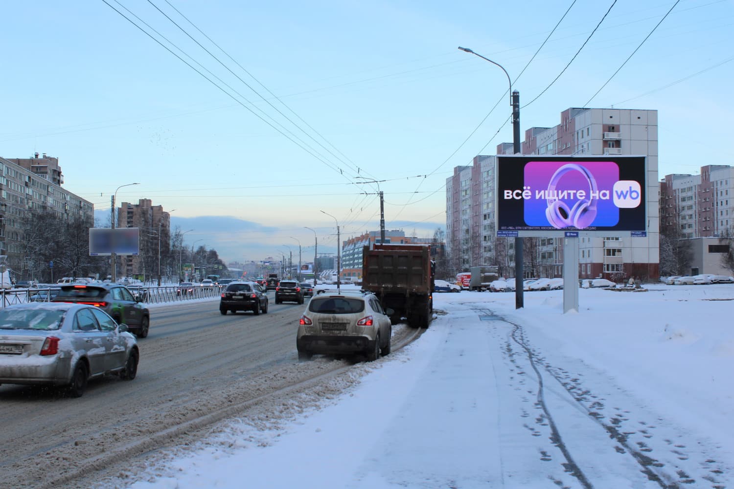 Большевиков пр. 30 к. 1 / Кудровский проезд / гипермаркет "Карусель", сторона А1 Санкт-Петербург. Большевиков пр. 30 к. 1 / Кудровский проезд / гипермаркет "Карусель", сторона А1