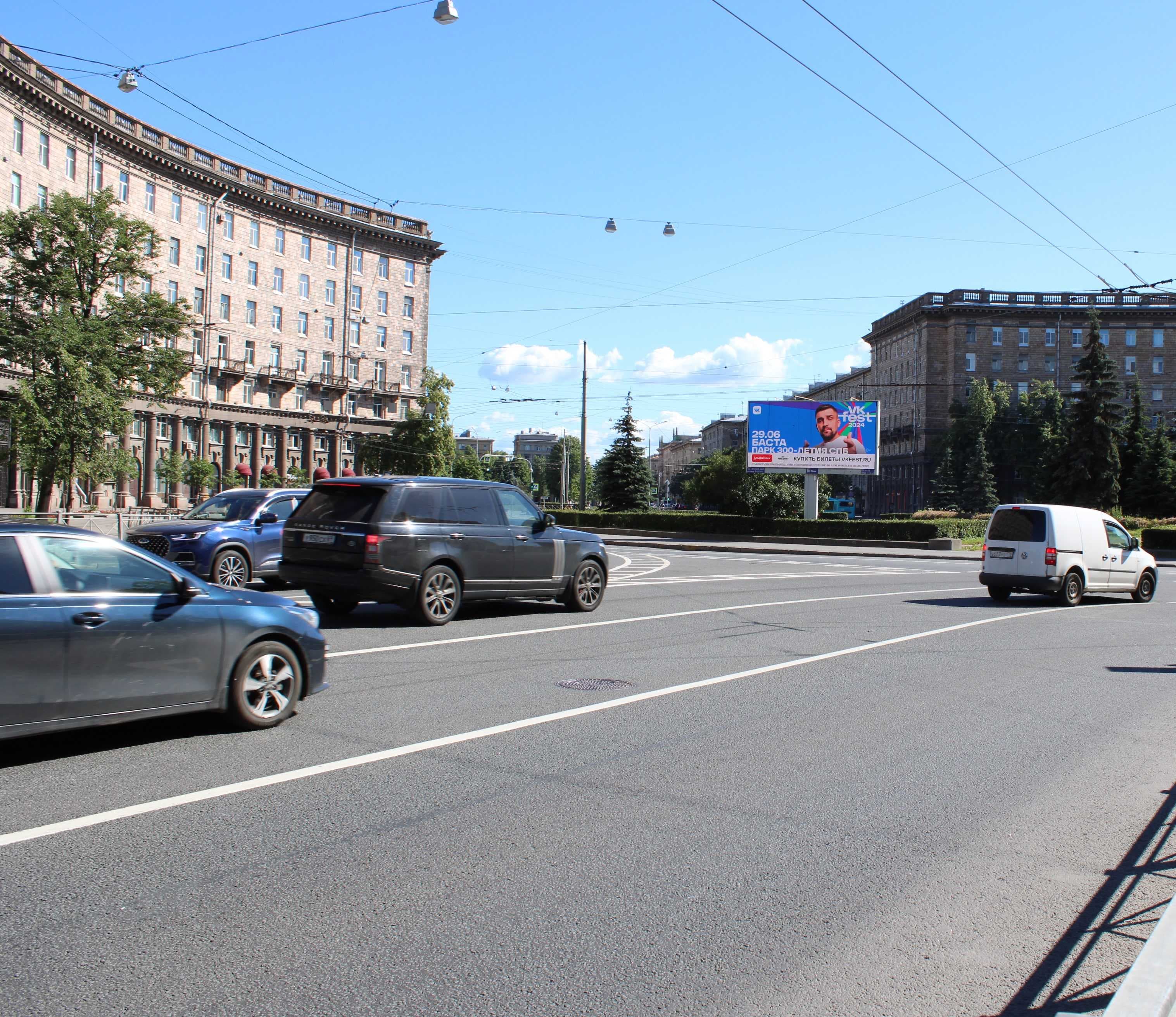 Комсомольская площадь, ЦРП, Х с проспектом Стачек 74 напротив, (светофор), сторона А1 Санкт-Петербург. Комсомольская площадь, ЦРП, Х с проспектом Стачек 74 напротив, (светофор), сторона А1