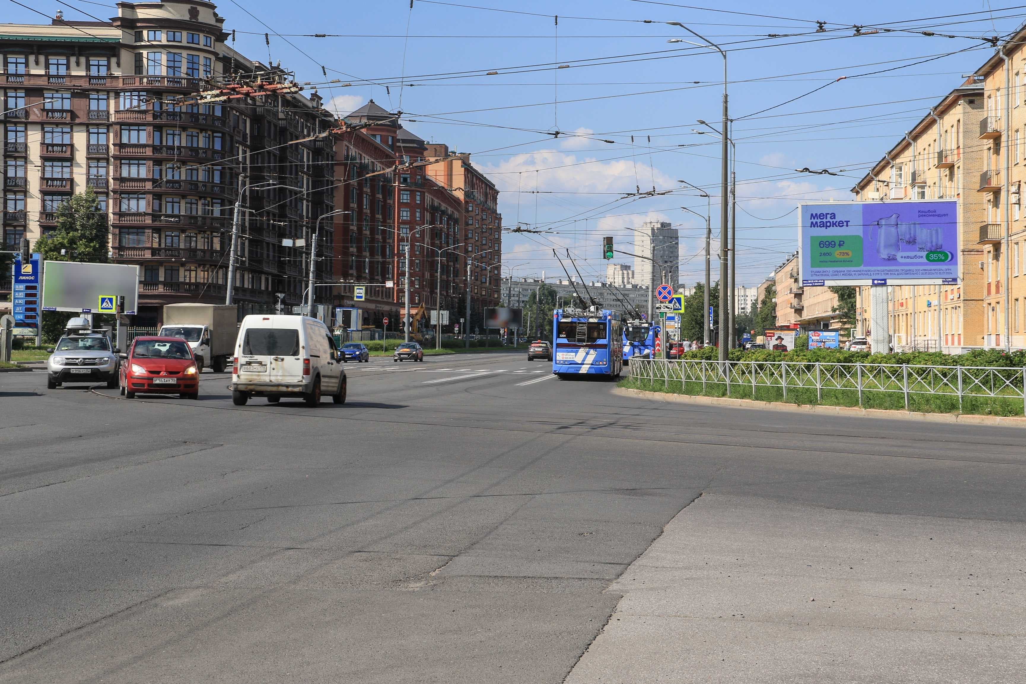 Наличная ул. 27, (светофор), сторона А1 Санкт-Петербург. Наличная ул. 27, (светофор), сторона А1