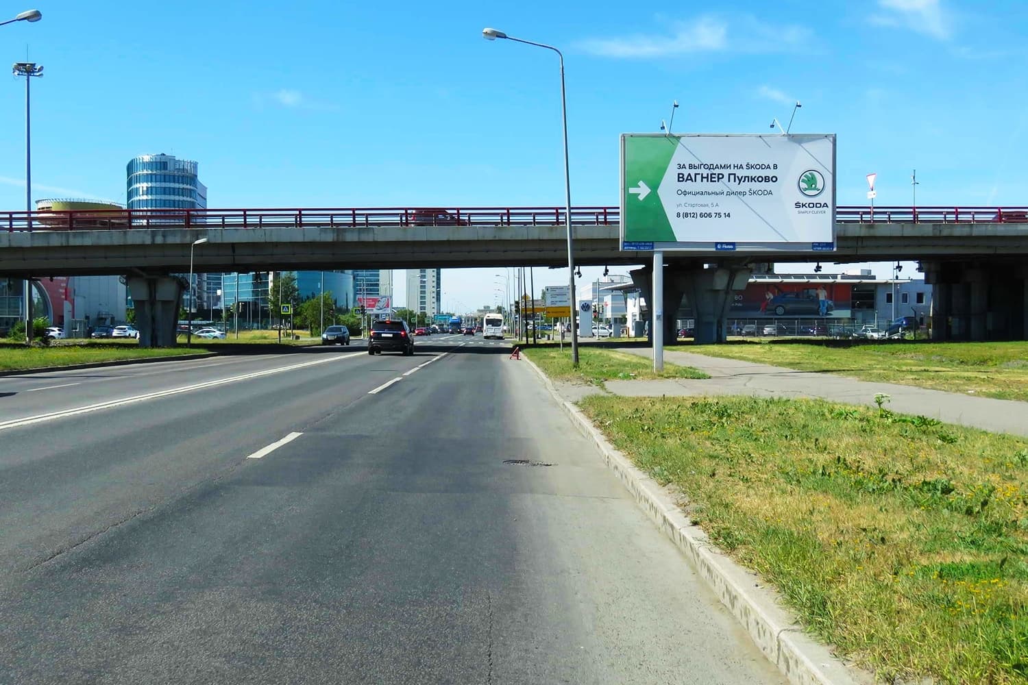 Стартовая ул. / до КАД 90 м (в Пулково-2), сторона А Санкт-Петербург. Стартовая ул. / до КАД 90 м (в Пулково-2), сторона А