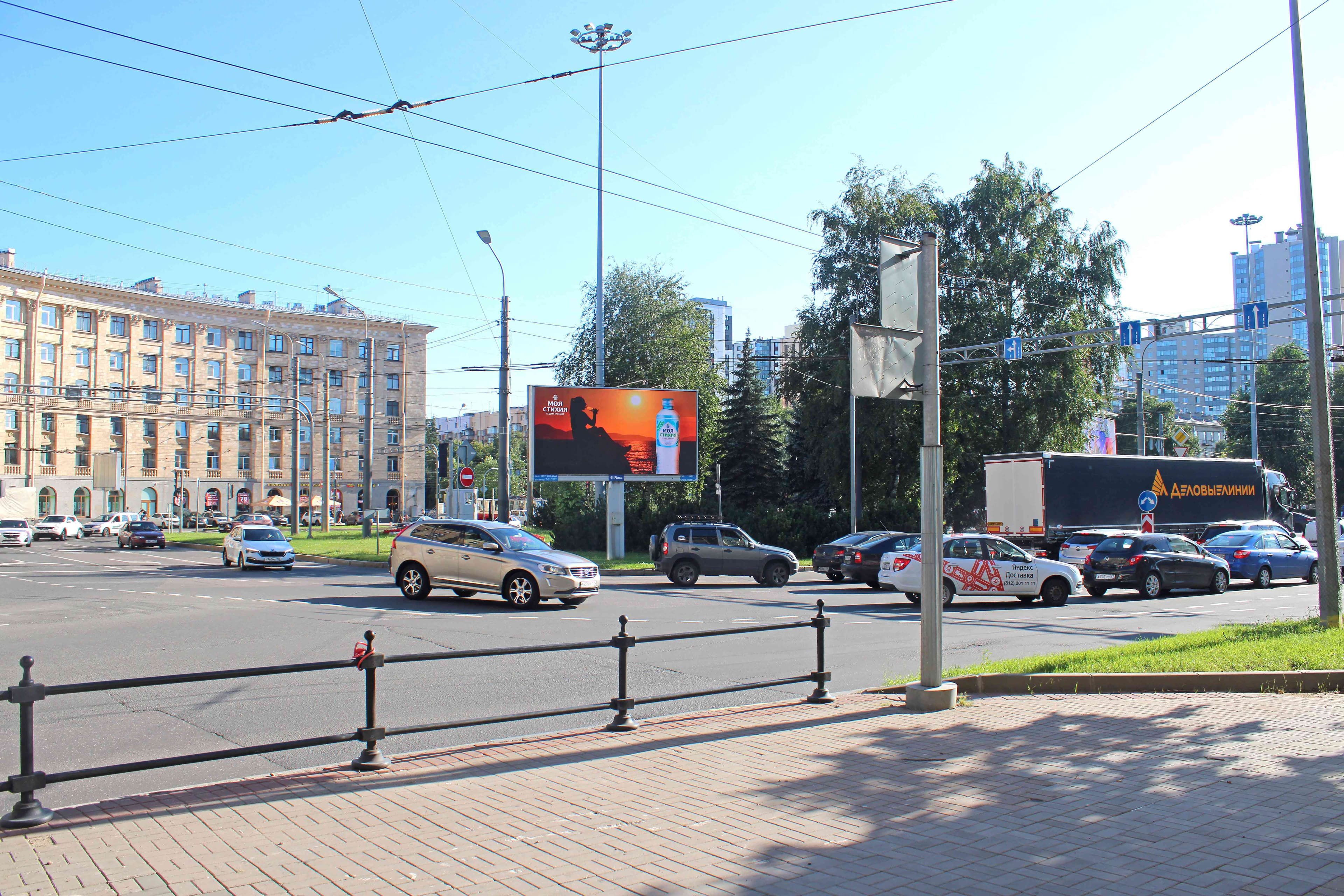 shit 3x6 Реклама 3x6 по адресу Светлановская пл. / Светлановский пр. / Политехнический колледж (к Испытателей пр.) DIGITAL