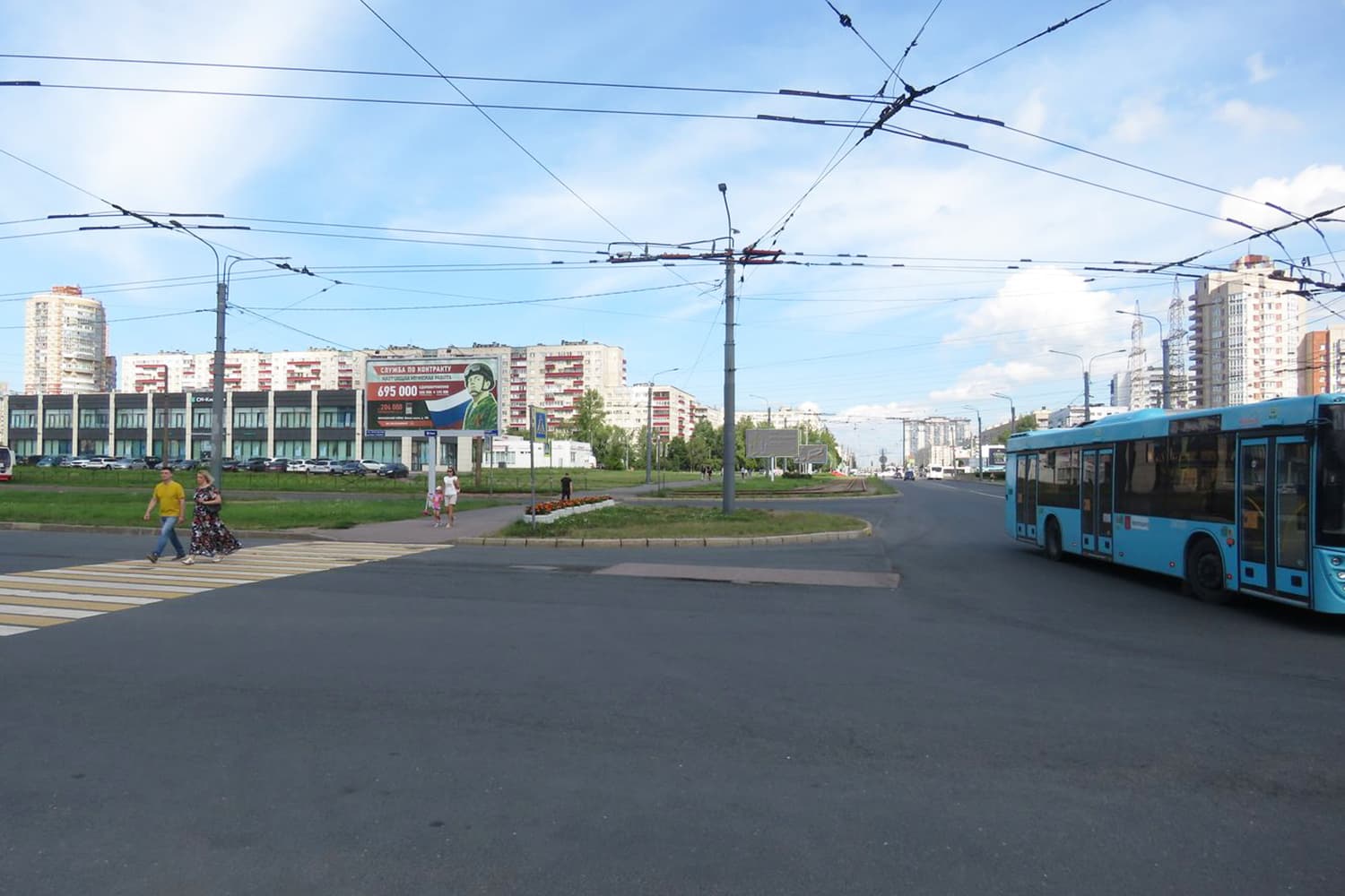 Ярослава Гашека ул. / Балканская пл. 5 Д / ТЦ "Балканский-4" (от Балканской пл.), сторона Б Санкт-Петербург. Ярослава Гашека ул. / Балканская пл. 5 Д / ТЦ "Балканский-4" (от Балканской пл.), сторона Б