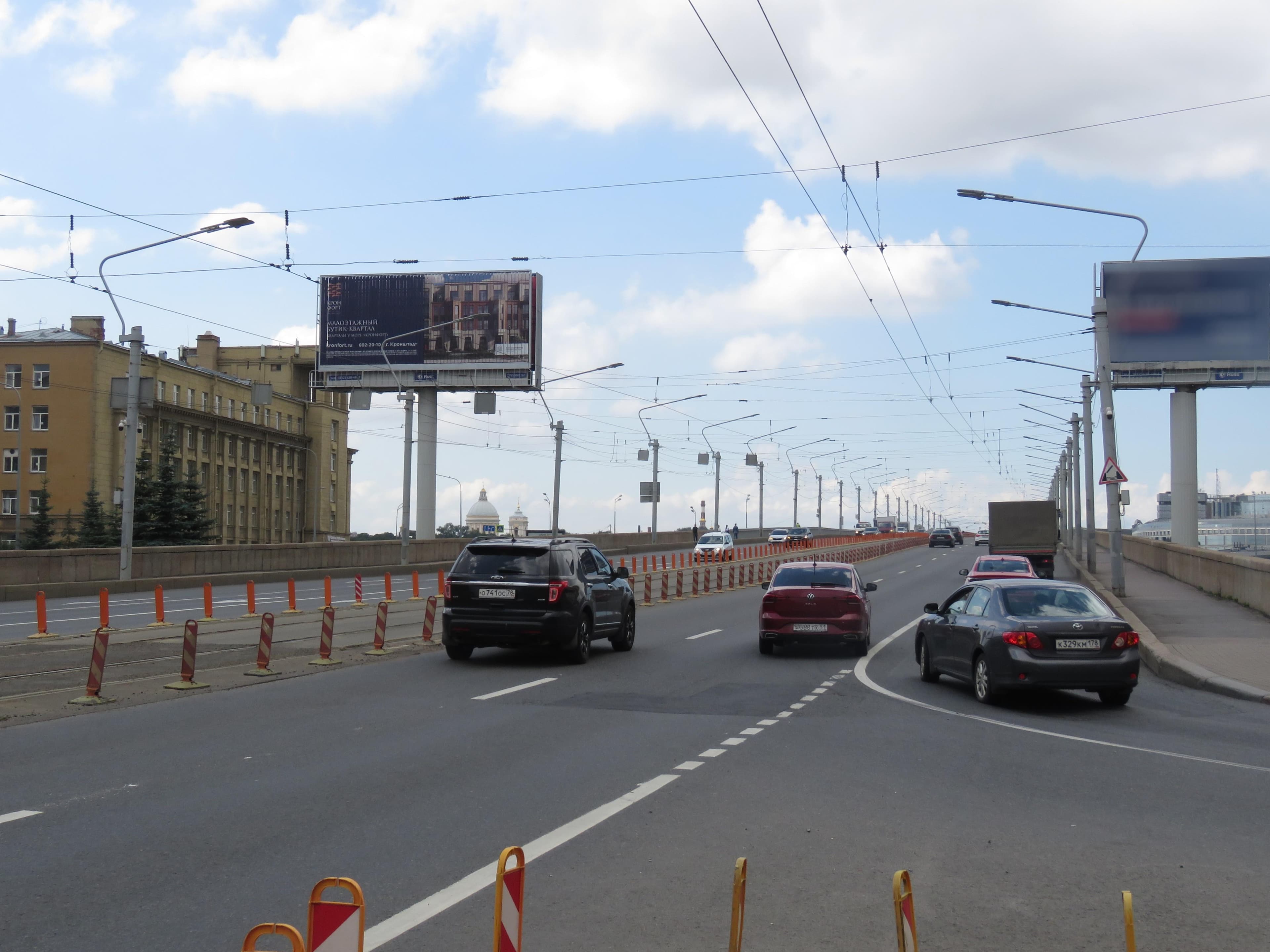 shit 3x6 Реклама big по адресу Заневский пр. / у моста Ал. Невского (в центр) ПРИЗМАВИЖН