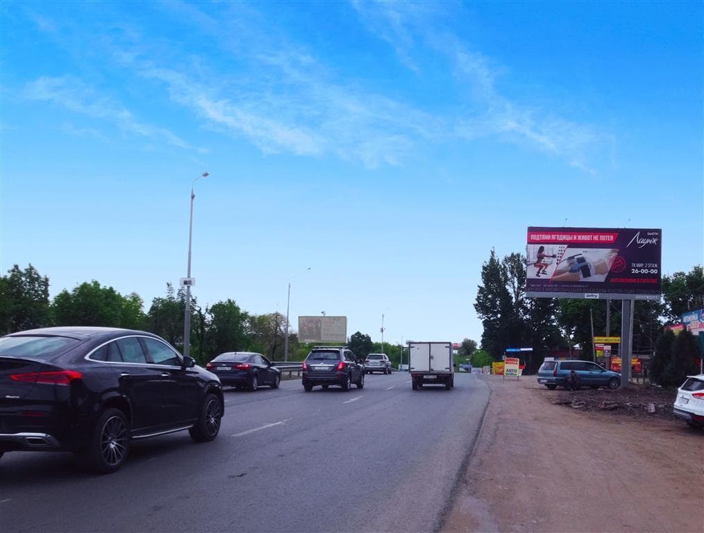 Усть-Курдюмская ул./Новосоколовогорская ул. (автосалон "Toyota"), сторона А Саратов. Усть-Курдюмская ул./Новосоколовогорская ул. (автосалон "Toyota"), сторона А