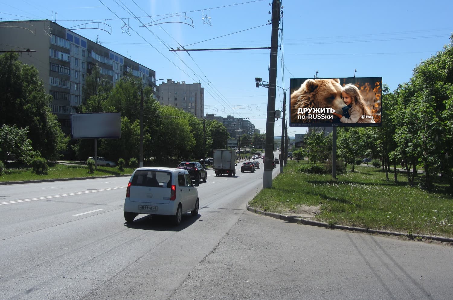 shit 3x6 Реклама 3x6 по адресу Верхняя Дуброва ул., д. 32, ТЦ "ДУБРОВА"