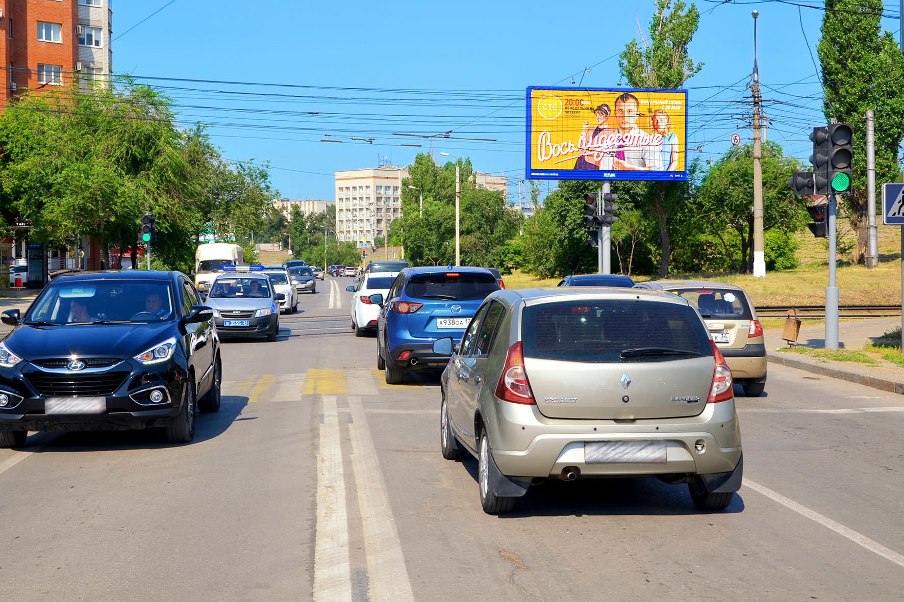 Симбирская ул. / Краснознаменская ул. (ТРЦ "Пирамида") 500 метров призма, сторона А1 Волгоград. Симбирская ул. / Краснознаменская ул. (ТРЦ "Пирамида") 500 метров призма, сторона А1