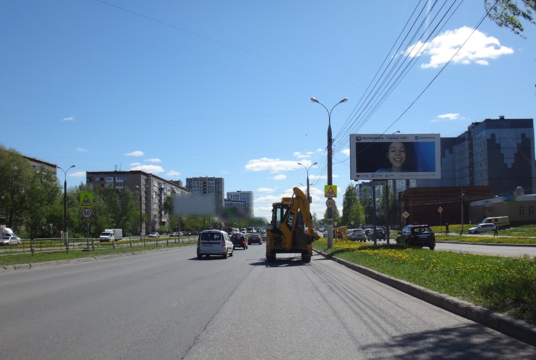 Реклама 3x6 по адресу Ленина ул., (ТЦ "Радиотехника")