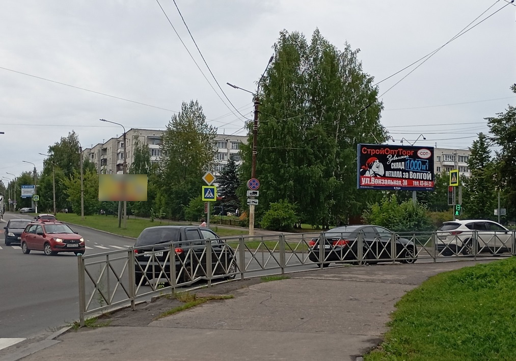 Реклама 3x6 по адресу Голубкова ул. / Стопани ул.