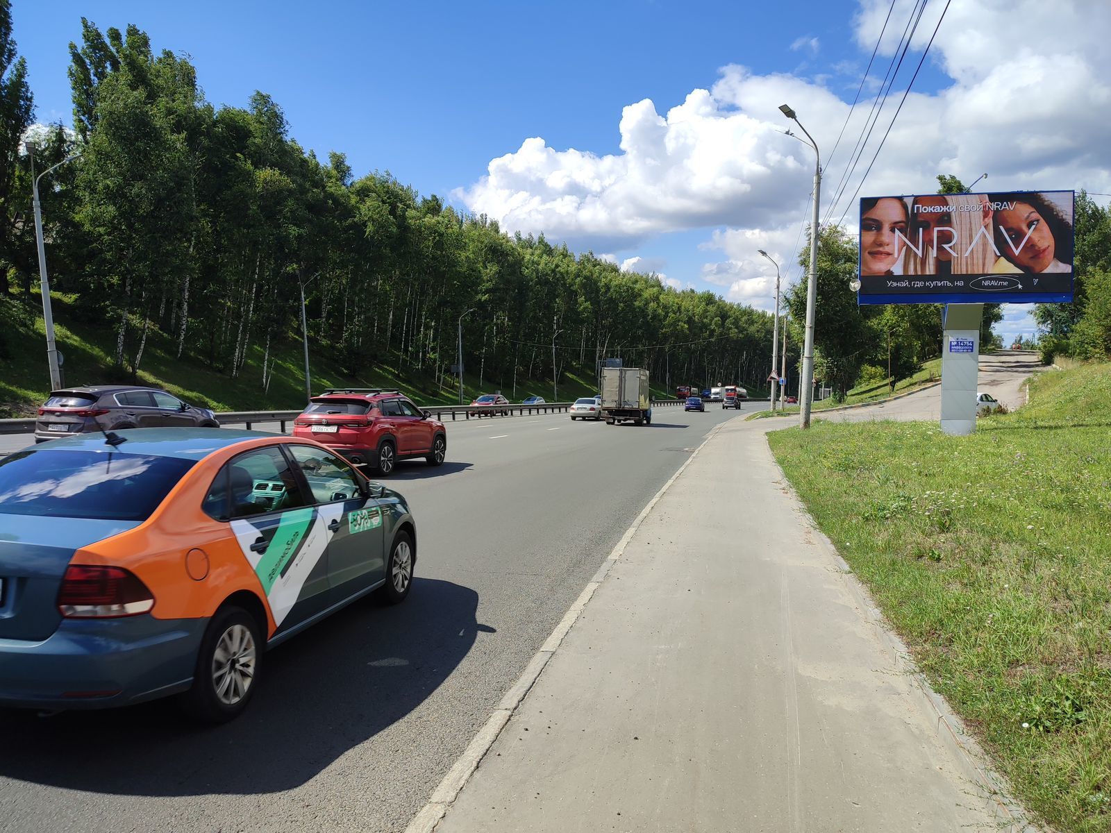 Реклама 3x6 по адресу Ларина ул., съезд на Мызинский мост (Digital)