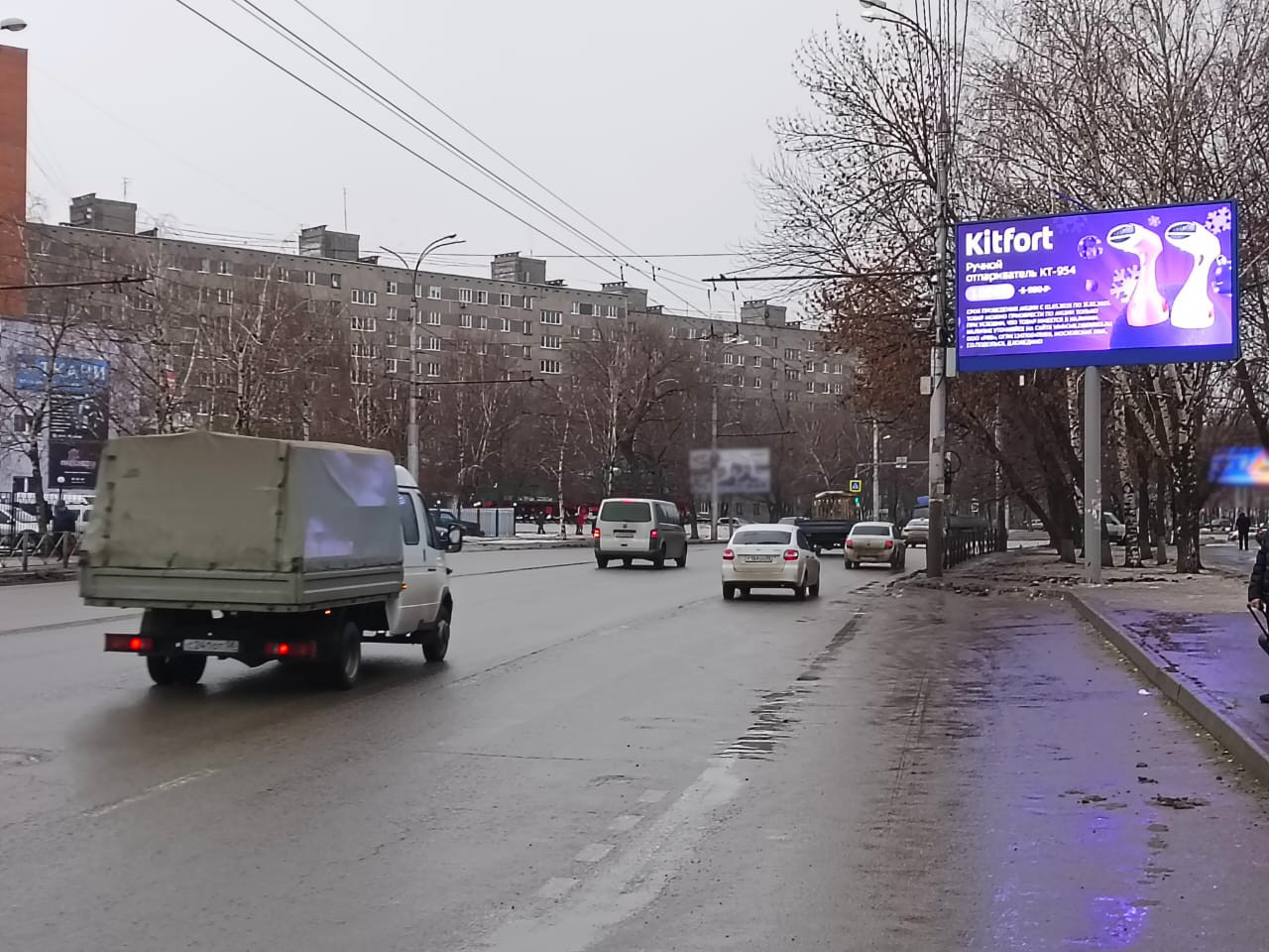 Реклама 3x6 по адресу Луначарского ул.   9 А корп. 2 (ост. "Автовокзал")