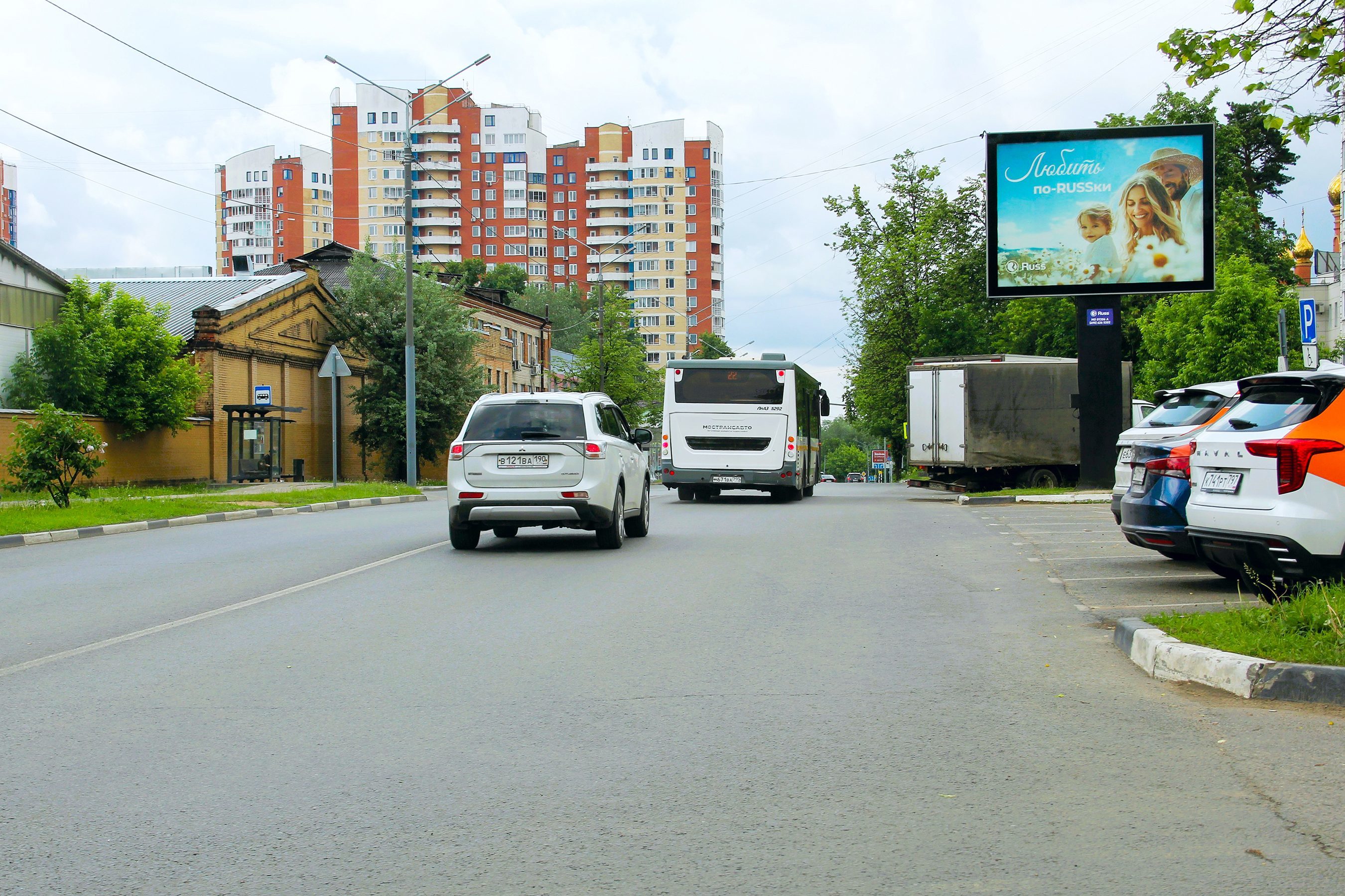 Реклама 2.7x3.7 по адресу Московский пр-т, д. 54А (ТЦ Мосанжелес)