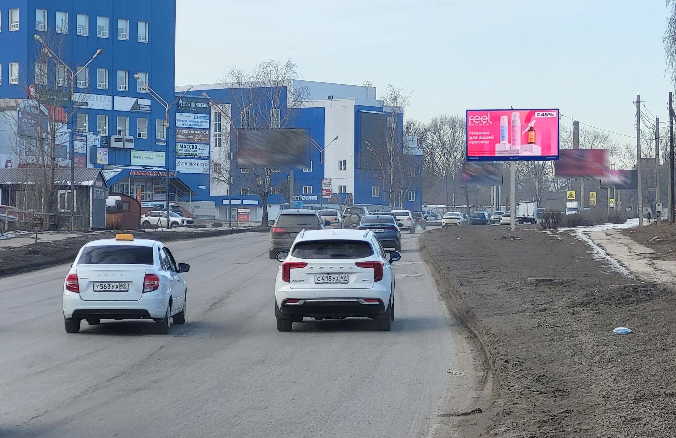 Реклама 3x6 по адресу Яблочкова пр-д., д. 4б корп. 1 н-в (ТЦ "НИТИ") в центр