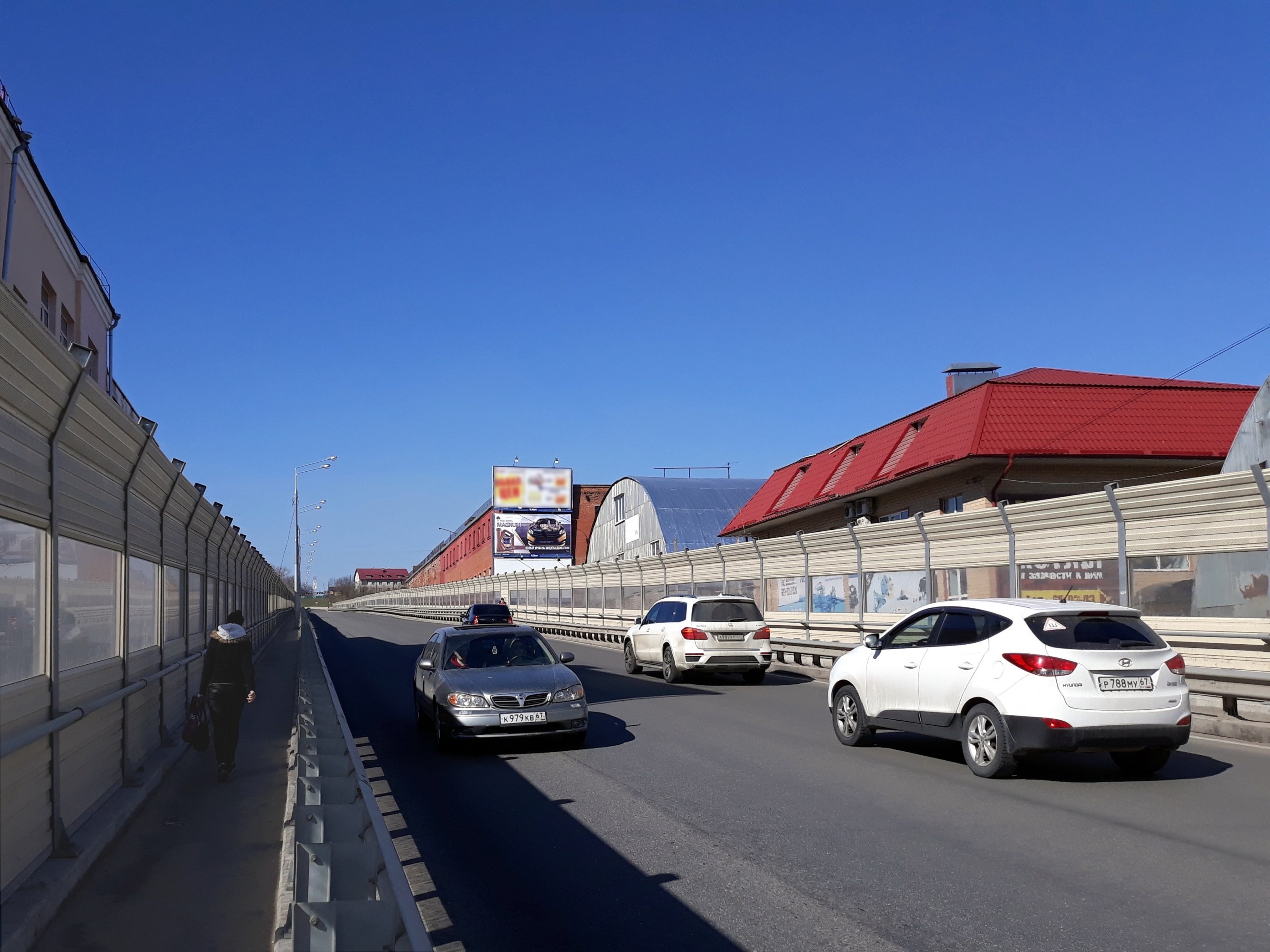 Реклама 3x6 по адресу Беляева ул. / Ново-Ленинградская ул., д. 27 (бранд из центра, нижний)