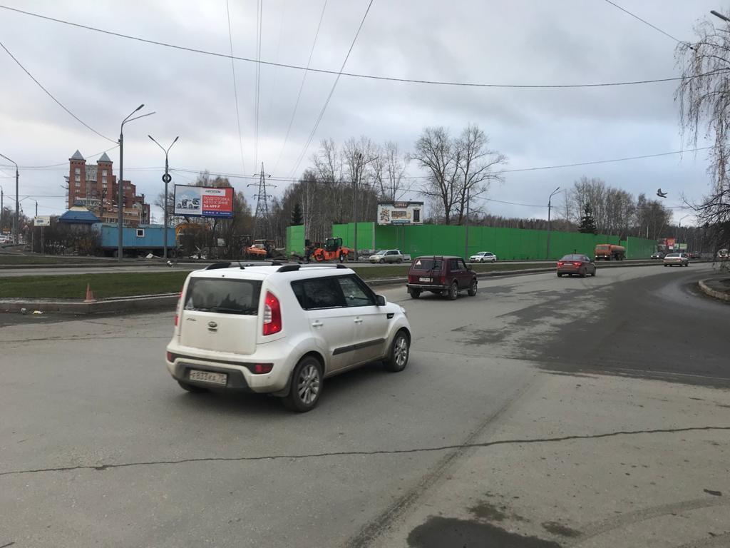 Реклама 3x6 по адресу Южная пл. / 19-ой Гвардейской дивизии ул.